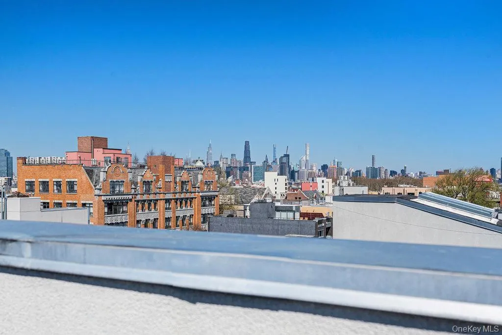 96 Woodpoint Road, New York, NY, 2 Bedrooms Bedrooms, 4 Rooms Rooms,2 BathroomsBathrooms,Residential,For Rent,Woodpoint,0,985957 96 Woodpoint Road, New York, NY, 2 Bedrooms Bedrooms, 4 Rooms Rooms,2 BathroomsBathrooms,Residential,For Rent,Woodpoint,0,985957