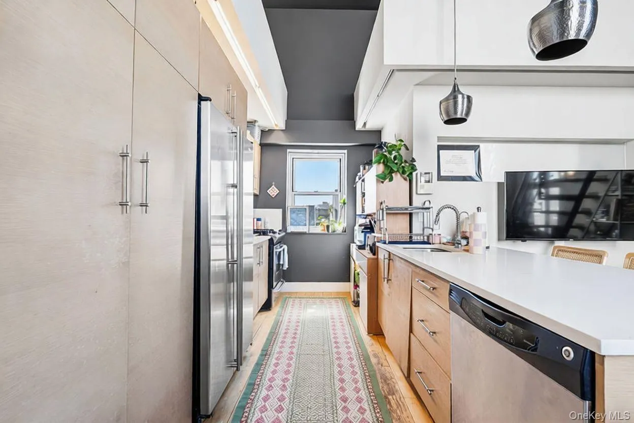 96 Woodpoint Road, New York, NY, 2 Bedrooms Bedrooms, 4 Rooms Rooms,2 BathroomsBathrooms,Residential,For Rent,Woodpoint,0,985957 96 Woodpoint Road, New York, NY, 2 Bedrooms Bedrooms, 4 Rooms Rooms,2 BathroomsBathrooms,Residential,For Rent,Woodpoint,0,985957