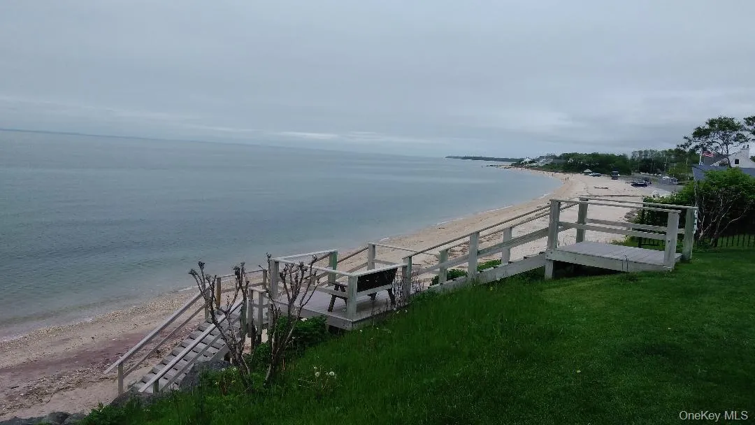 52325 County Road 48, Southold, NY, 1 Room Rooms,1 BathroomBathrooms,Residential Lease,For Rent,County Road 48,0,985969 52325 County Road 48, Southold, NY, 1 Room Rooms,1 BathroomBathrooms,Residential Lease,For Rent,County Road 48,0,985969