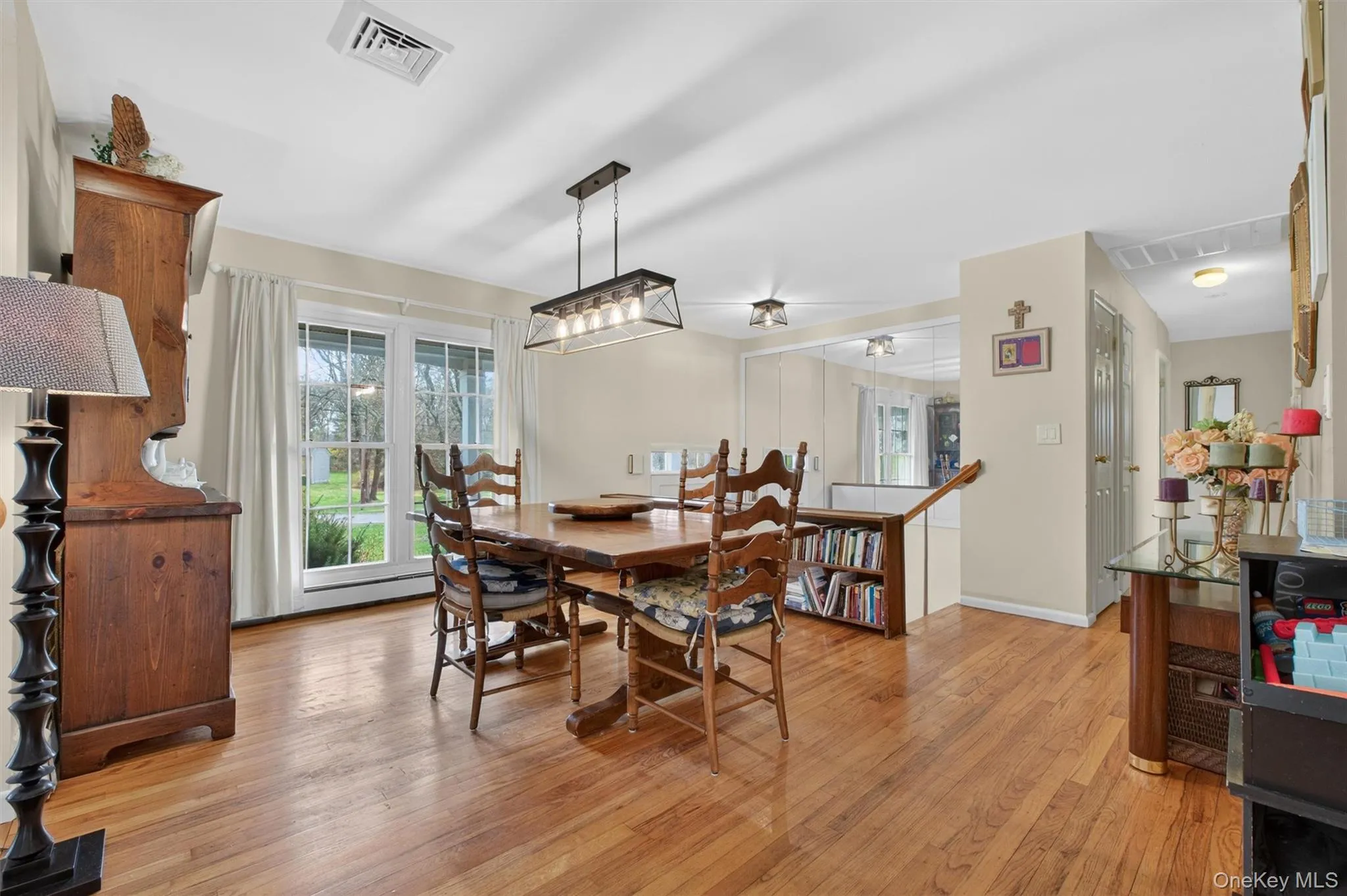 19 Marion Avenue, East Fishkill, NY, 3 Bedrooms Bedrooms, 10 Rooms Rooms,2 BathroomsBathrooms,Residential Sale,For Rent,Marion,0,985986 19 Marion Avenue, East Fishkill, NY, 3 Bedrooms Bedrooms, 10 Rooms Rooms,2 BathroomsBathrooms,Residential Sale,For Rent,Marion,0,985986
