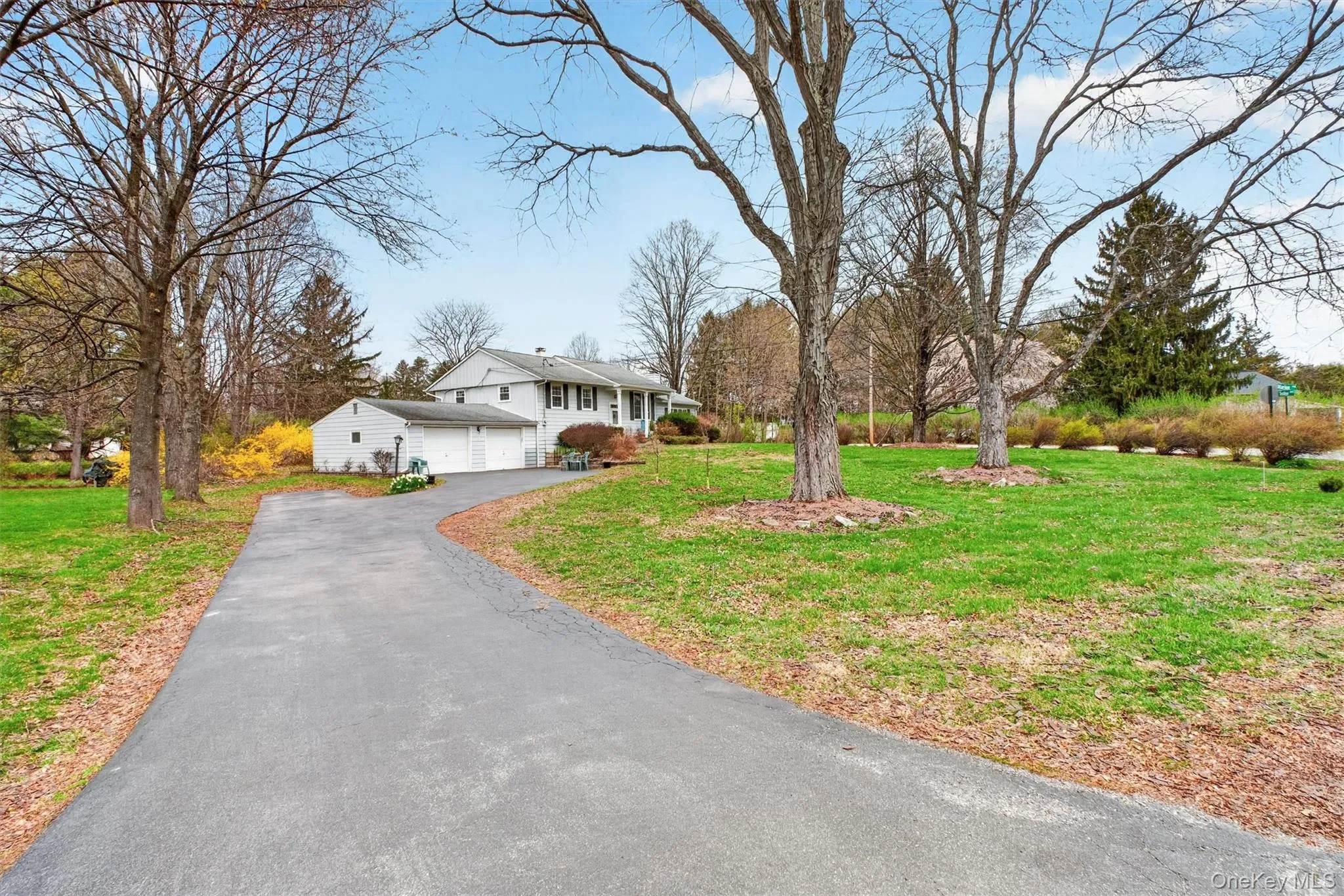 19 Marion Avenue, East Fishkill, NY, 3 Bedrooms Bedrooms, 10 Rooms Rooms,2 BathroomsBathrooms,Residential Sale,For Rent,Marion,0,985986 19 Marion Avenue, East Fishkill, NY, 3 Bedrooms Bedrooms, 10 Rooms Rooms,2 BathroomsBathrooms,Residential Sale,For Rent,Marion,0,985986