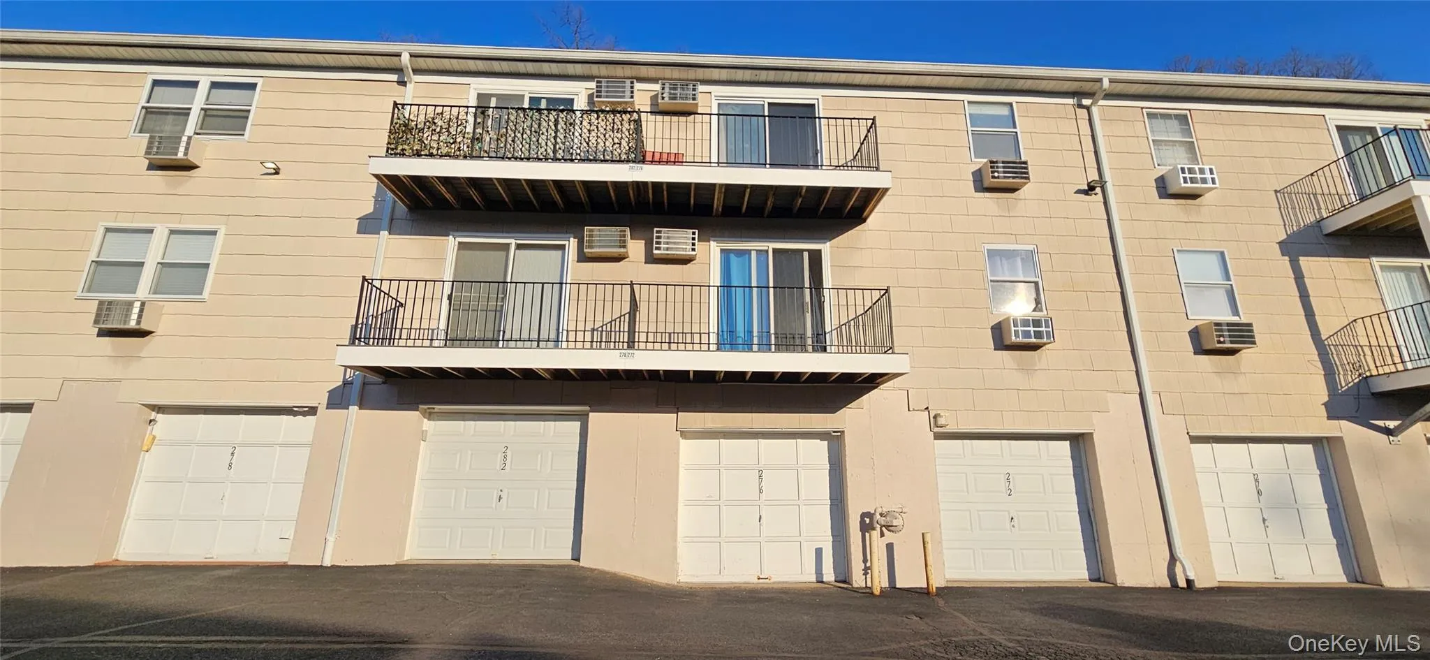 276 Parkside Drive, Ramapo, NY, 2 Bedrooms Bedrooms, 6 Rooms Rooms,2 BathroomsBathrooms,Residential Lease,For Rent,Parkside,0,985991 276 Parkside Drive, Ramapo, NY, 2 Bedrooms Bedrooms, 6 Rooms Rooms,2 BathroomsBathrooms,Residential Lease,For Rent,Parkside,0,985991