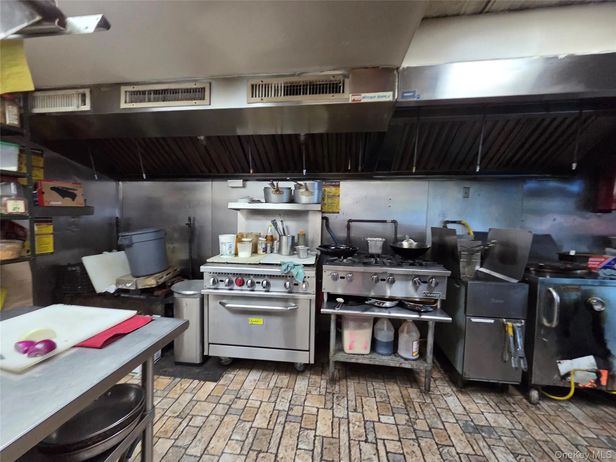 728 Courtlandt Avenue, New York, NY, ,Commercial Lease,For Rent,Courtlandt,0,986000 728 Courtlandt Avenue, New York, NY, ,Commercial Lease,For Rent,Courtlandt,0,986000