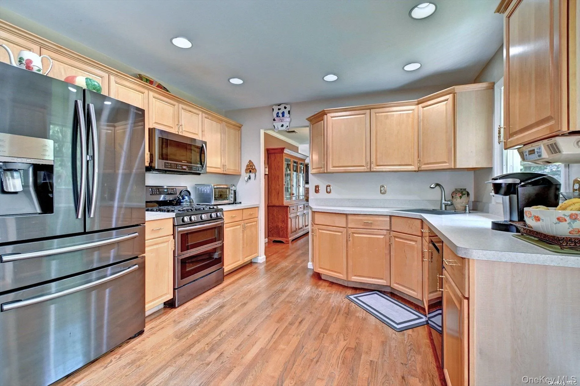 150 Woods Drive, Riverhead, NY, 4 Bedrooms Bedrooms, 11 Rooms Rooms,3 BathroomsBathrooms,Residential,For Rent,Woods,0,986004 150 Woods Drive, Riverhead, NY, 4 Bedrooms Bedrooms, 11 Rooms Rooms,3 BathroomsBathrooms,Residential,For Rent,Woods,0,986004