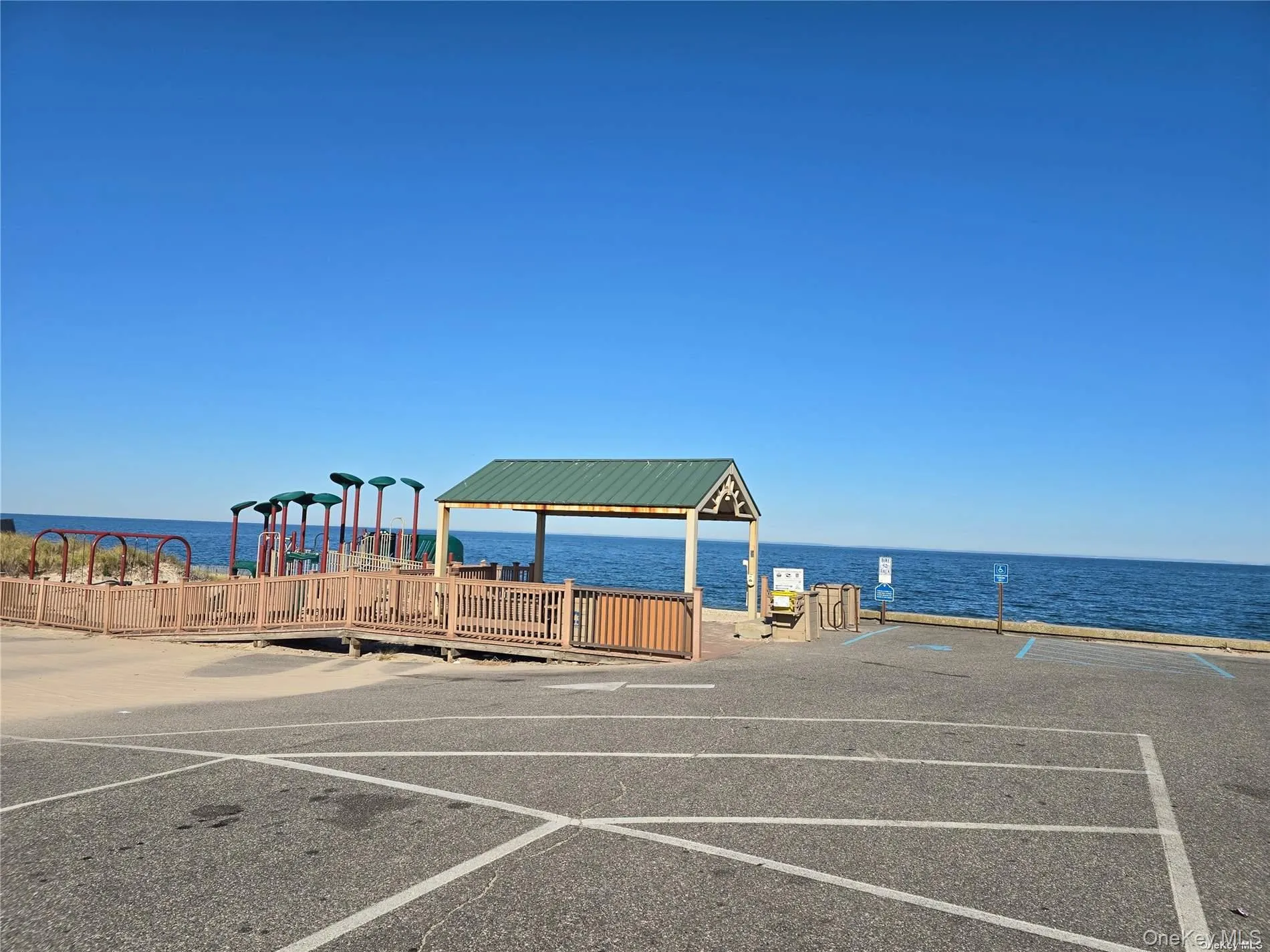 150 Woods Drive, Riverhead, NY, 4 Bedrooms Bedrooms, 11 Rooms Rooms,3 BathroomsBathrooms,Residential,For Rent,Woods,0,986004 150 Woods Drive, Riverhead, NY, 4 Bedrooms Bedrooms, 11 Rooms Rooms,3 BathroomsBathrooms,Residential,For Rent,Woods,0,986004
