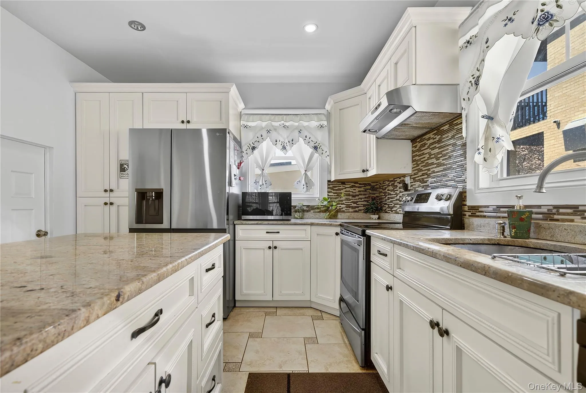 8258 235th Street, New York, NY, 4 Bedrooms Bedrooms, 8 Rooms Rooms,2 BathroomsBathrooms,Residential Lease,For Rent,235th,0,986023 8258 235th Street, New York, NY, 4 Bedrooms Bedrooms, 8 Rooms Rooms,2 BathroomsBathrooms,Residential Lease,For Rent,235th,0,986023