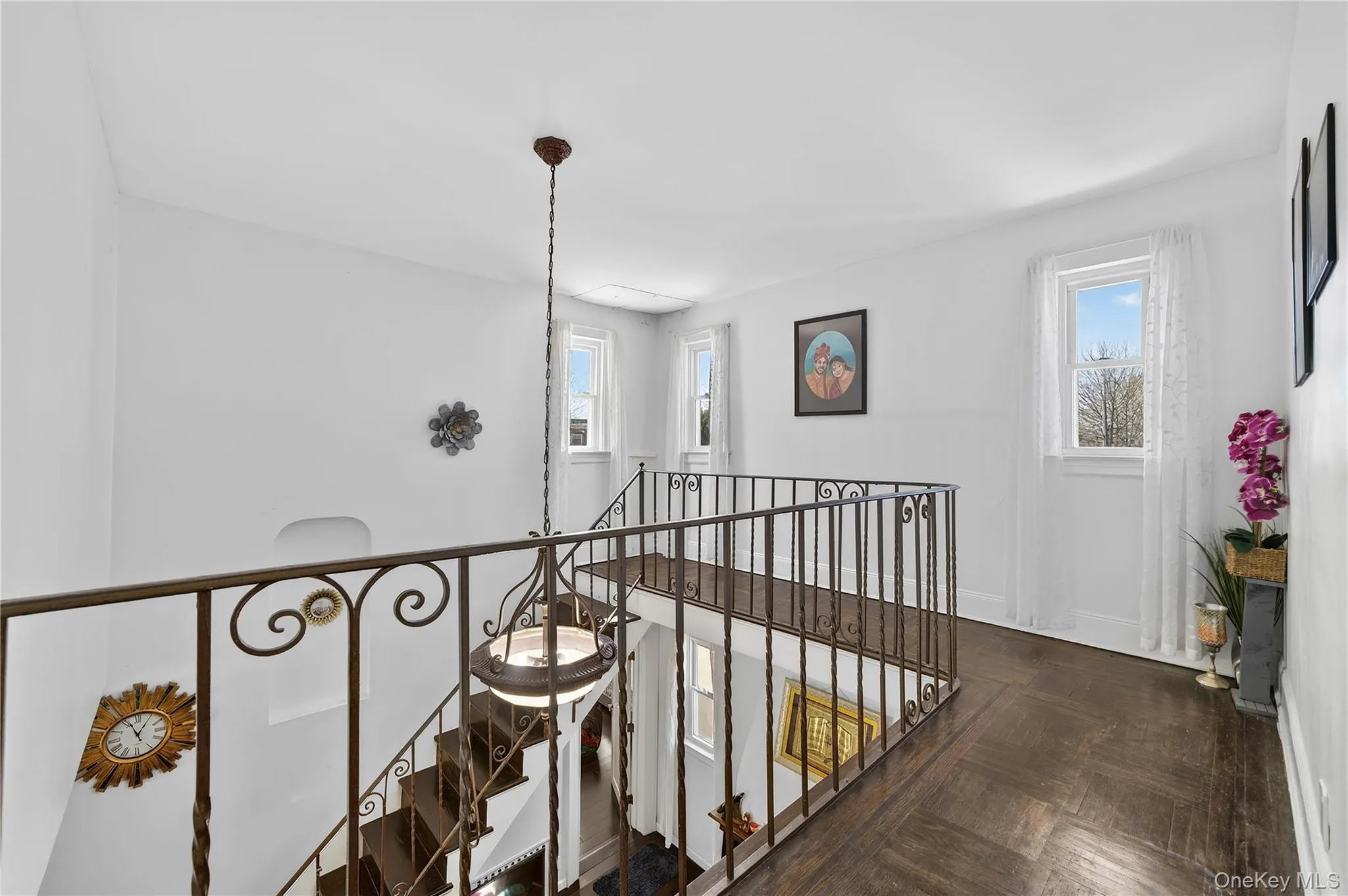 8258 235th Street, New York, NY, 4 Bedrooms Bedrooms, 8 Rooms Rooms,2 BathroomsBathrooms,Residential Lease,For Rent,235th,0,986023 8258 235th Street, New York, NY, 4 Bedrooms Bedrooms, 8 Rooms Rooms,2 BathroomsBathrooms,Residential Lease,For Rent,235th,0,986023