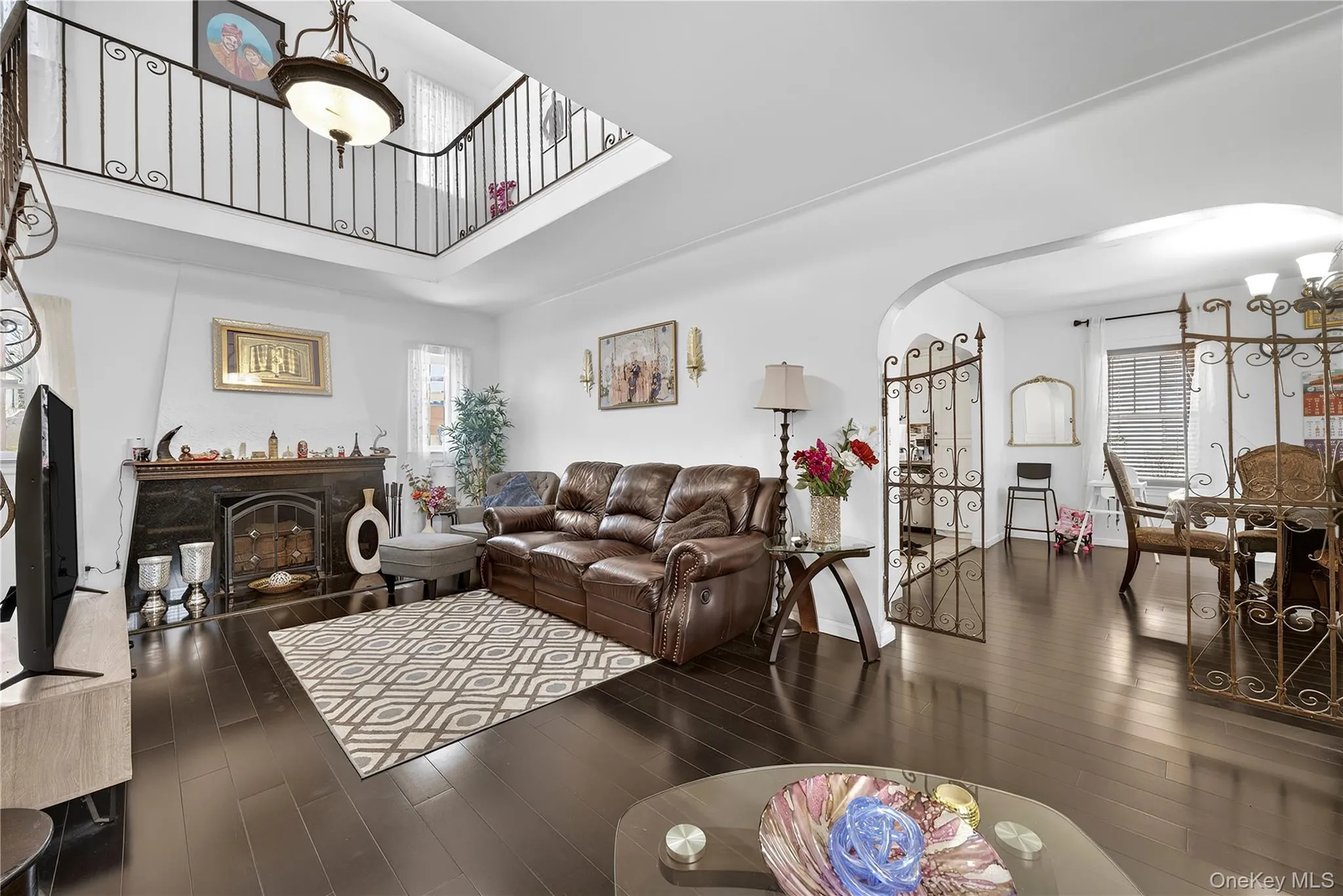 8258 235th Street, New York, NY, 4 Bedrooms Bedrooms, 8 Rooms Rooms,2 BathroomsBathrooms,Residential Lease,For Rent,235th,0,986023 8258 235th Street, New York, NY, 4 Bedrooms Bedrooms, 8 Rooms Rooms,2 BathroomsBathrooms,Residential Lease,For Rent,235th,0,986023