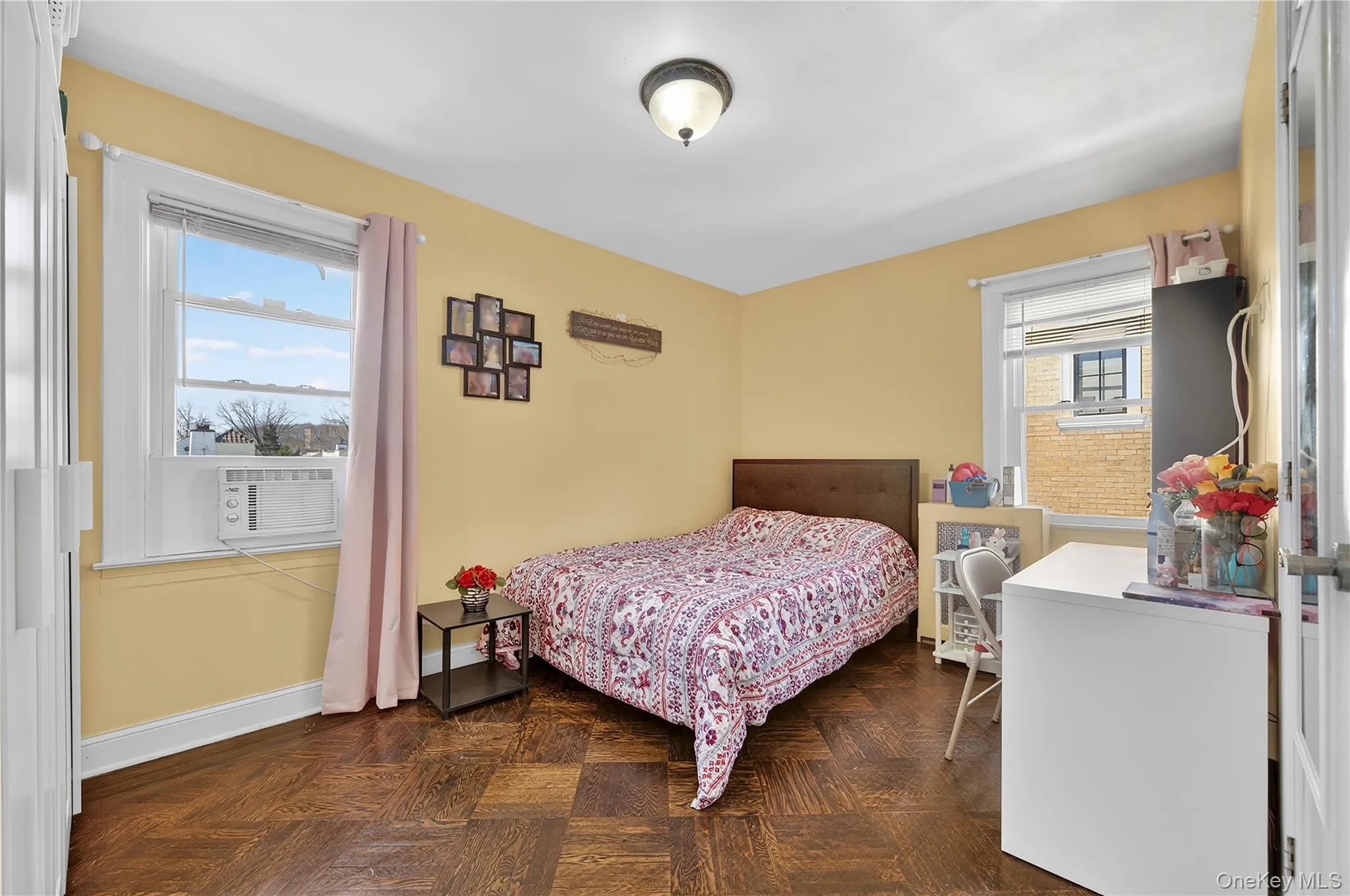 8258 235th Street, New York, NY, 4 Bedrooms Bedrooms, 8 Rooms Rooms,2 BathroomsBathrooms,Residential Lease,For Rent,235th,0,986023 8258 235th Street, New York, NY, 4 Bedrooms Bedrooms, 8 Rooms Rooms,2 BathroomsBathrooms,Residential Lease,For Rent,235th,0,986023
