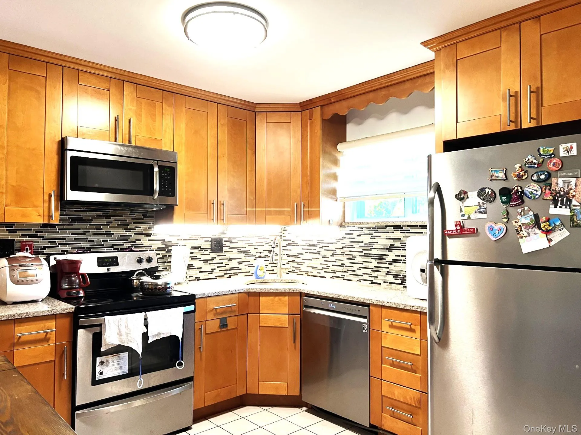 7 hope, Oyster Bay, NY, 5 Bedrooms Bedrooms, 8 Rooms Rooms,2 BathroomsBathrooms,Residential Lease,For Rent,hope,0,986028 7 hope, Oyster Bay, NY, 5 Bedrooms Bedrooms, 8 Rooms Rooms,2 BathroomsBathrooms,Residential Lease,For Rent,hope,0,986028