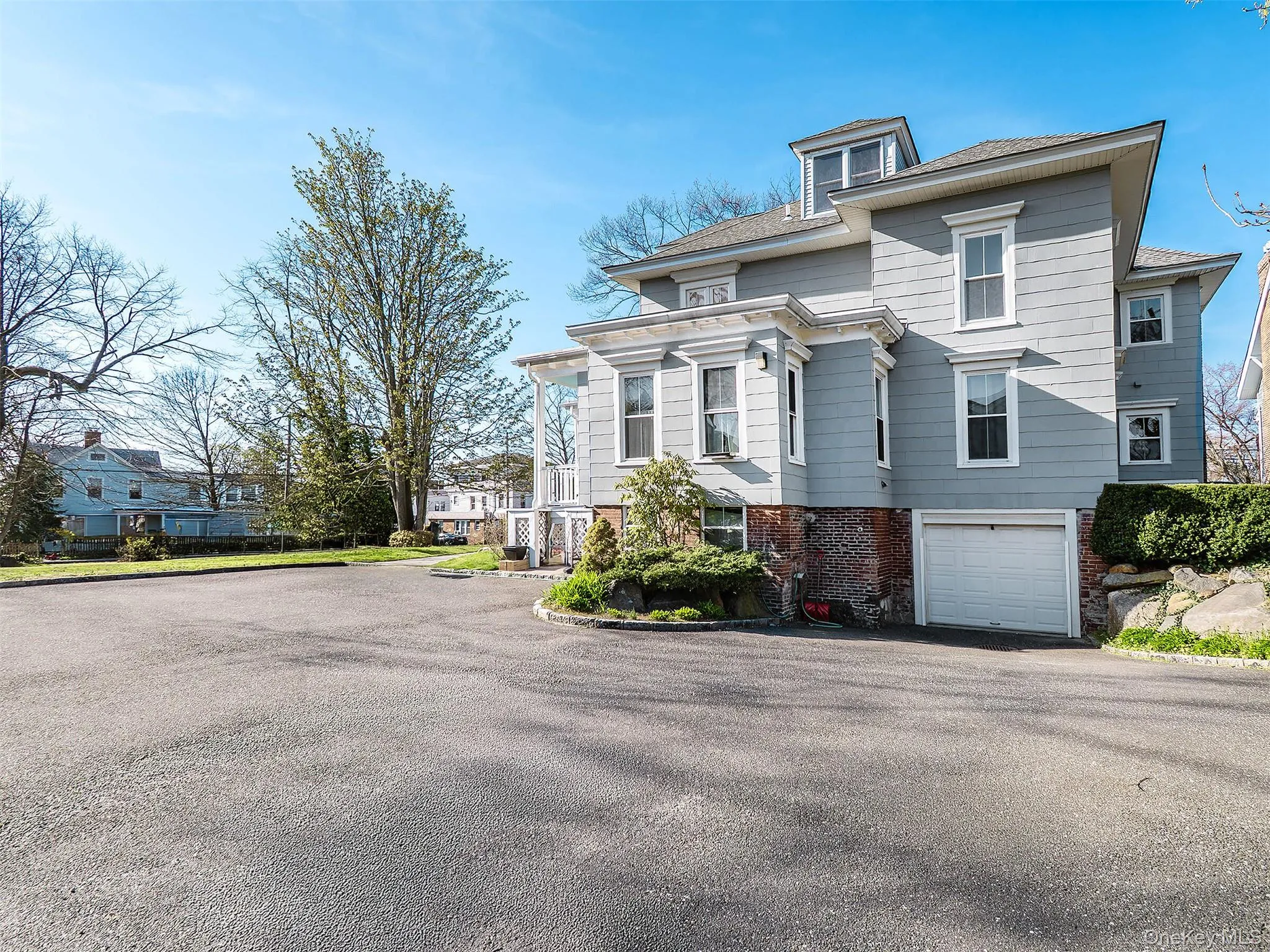 26 Summit Avenue, Oyster Bay, NY, 2 Bedrooms Bedrooms, 5 Rooms Rooms,1 BathroomBathrooms,Residential Lease,For Rent,Summit,0,986031 26 Summit Avenue, Oyster Bay, NY, 2 Bedrooms Bedrooms, 5 Rooms Rooms,1 BathroomBathrooms,Residential Lease,For Rent,Summit,0,986031