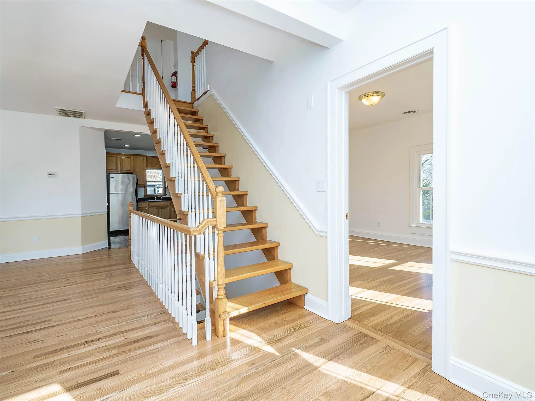 26 Summit Avenue, Oyster Bay, NY, 2 Bedrooms Bedrooms, 5 Rooms Rooms,1 BathroomBathrooms,Residential Lease,For Rent,Summit,0,986031 26 Summit Avenue, Oyster Bay, NY, 2 Bedrooms Bedrooms, 5 Rooms Rooms,1 BathroomBathrooms,Residential Lease,For Rent,Summit,0,986031