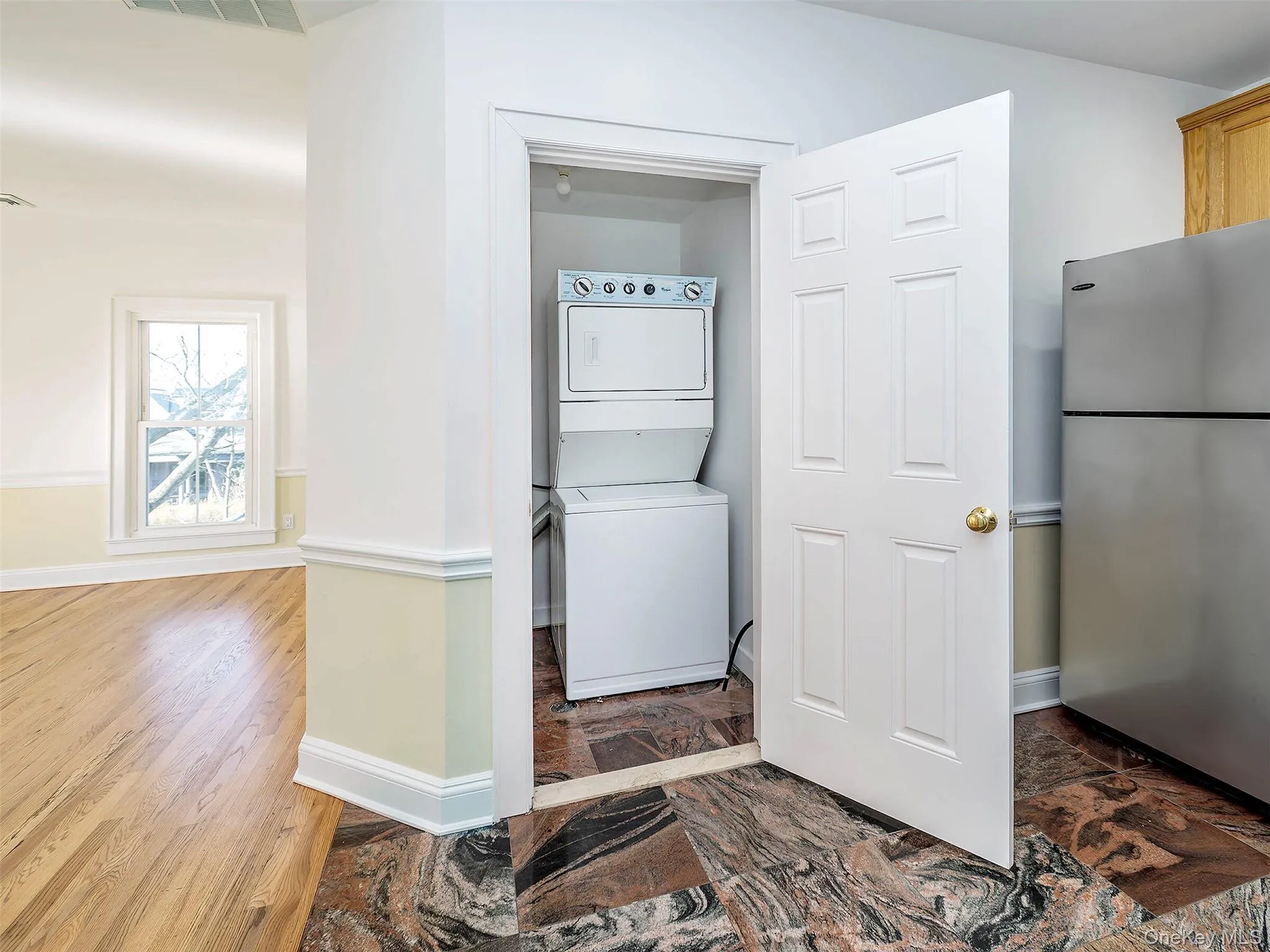 26 Summit Avenue, Oyster Bay, NY, 2 Bedrooms Bedrooms, 5 Rooms Rooms,1 BathroomBathrooms,Residential Lease,For Rent,Summit,0,986031 26 Summit Avenue, Oyster Bay, NY, 2 Bedrooms Bedrooms, 5 Rooms Rooms,1 BathroomBathrooms,Residential Lease,For Rent,Summit,0,986031