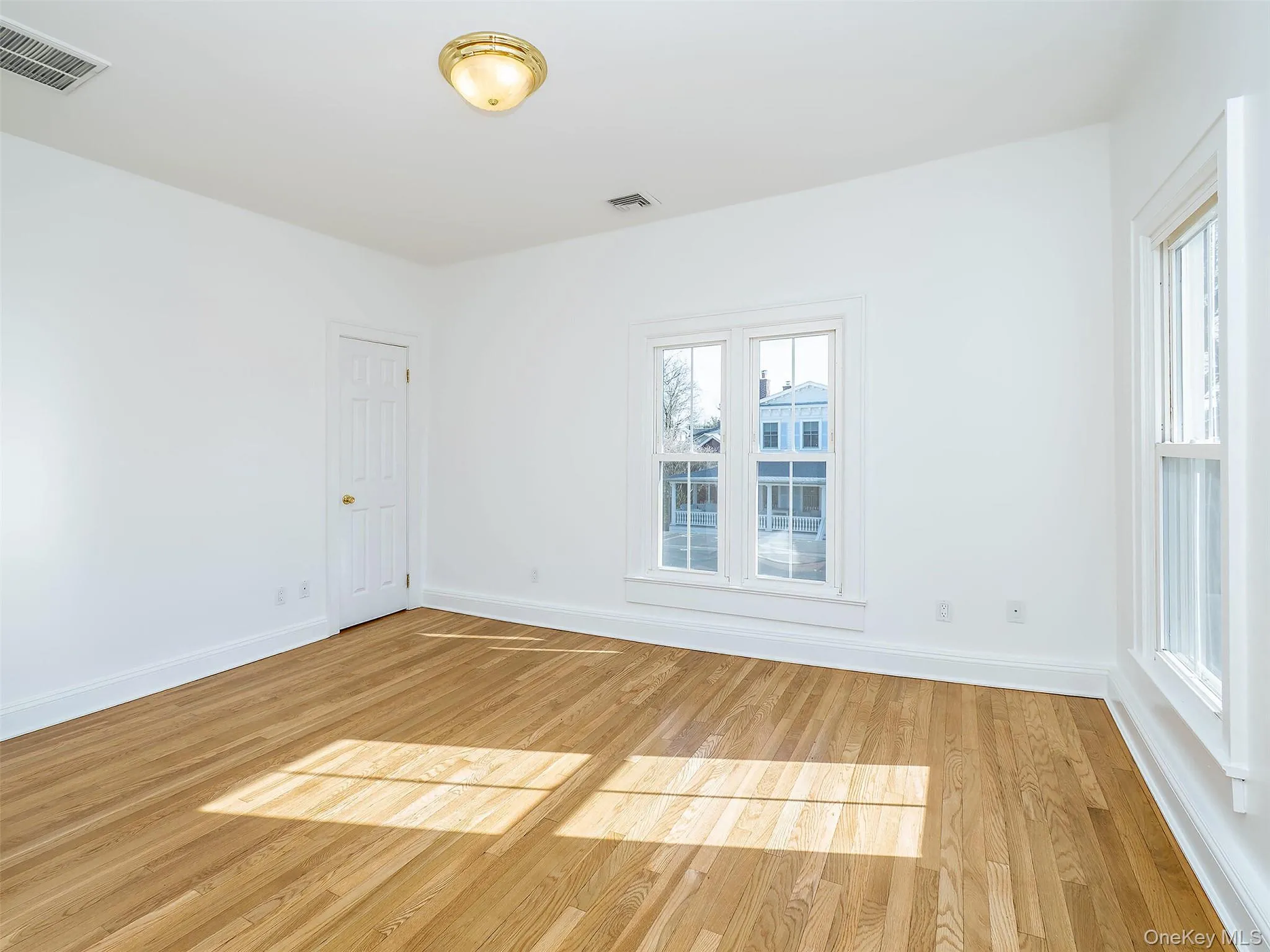 2nd bedroom 2nd bedroom