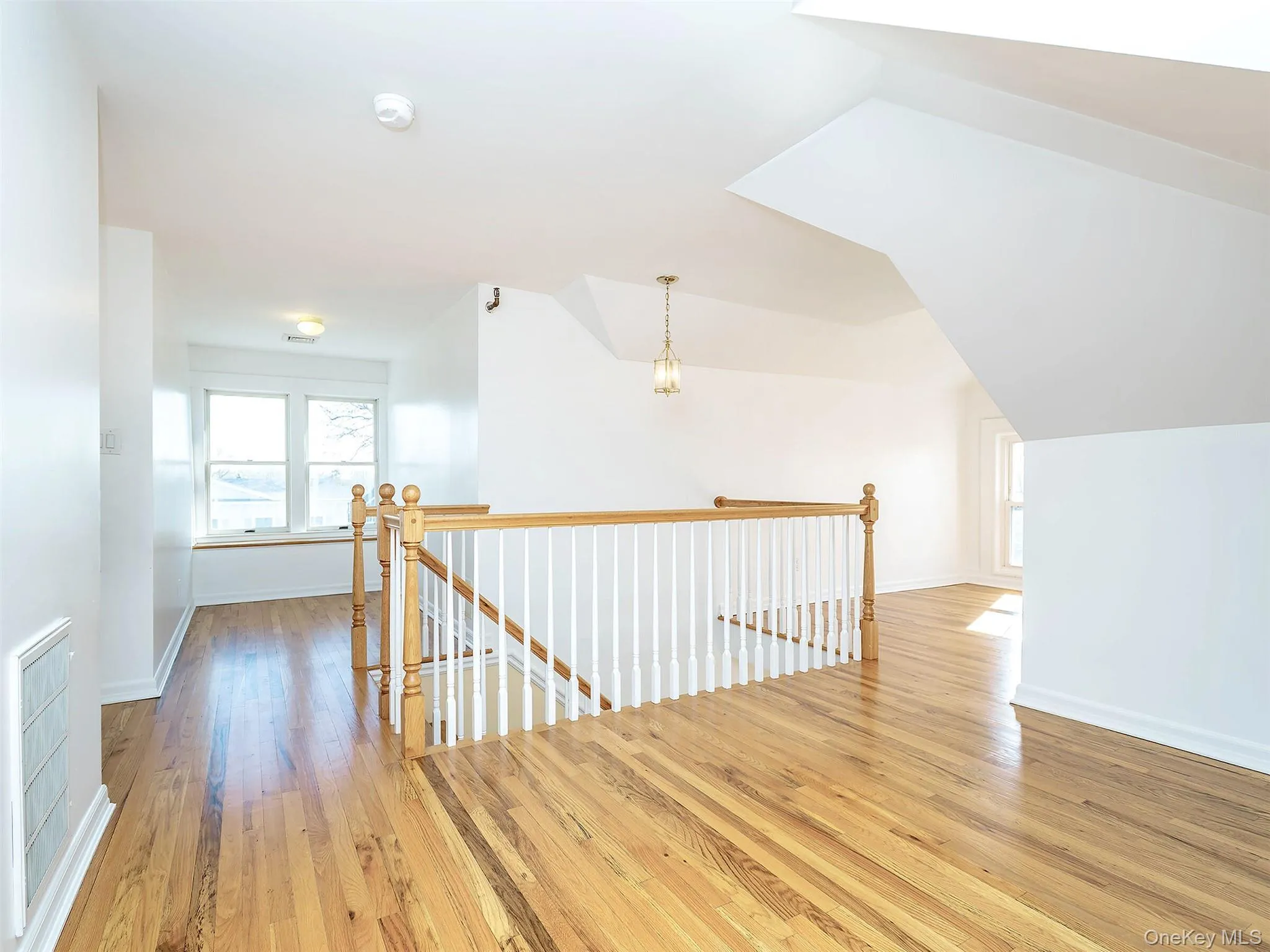 Loft or flex space on the 3rd floor Loft or flex space on the 3rd floor