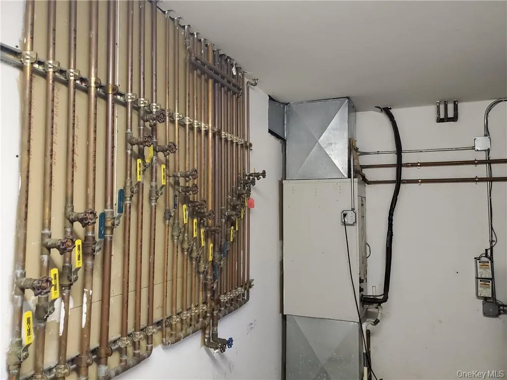 Fully updated utilities phases with high level efficiency. Fully updated utilities phases with high level efficiency.