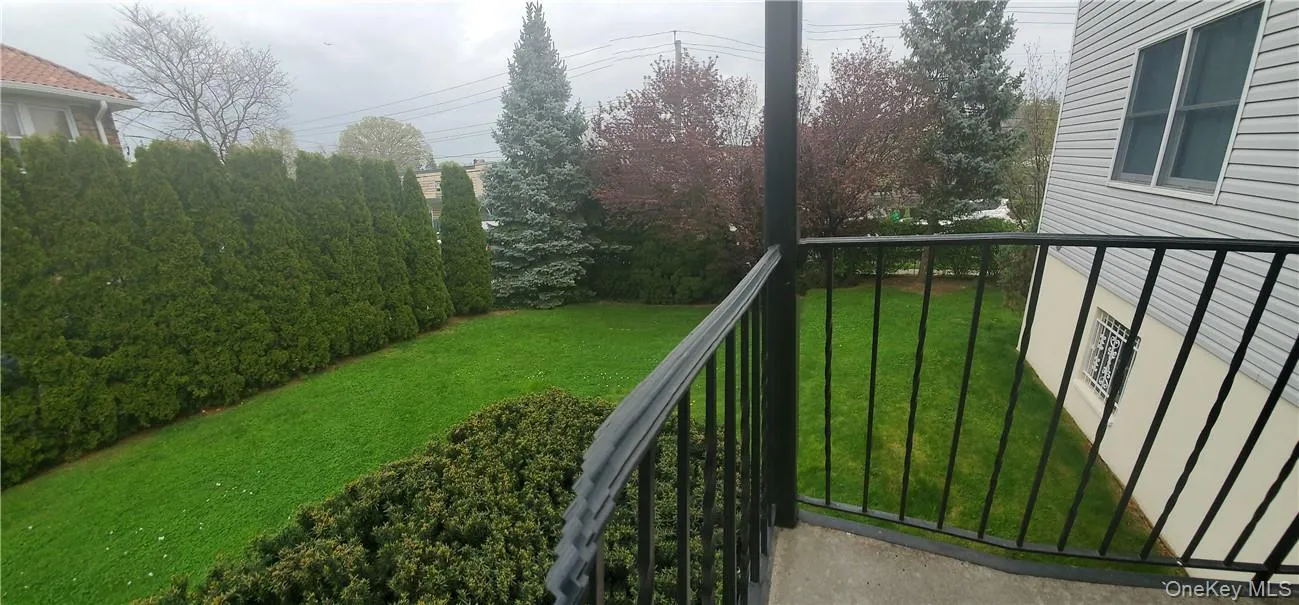 Leading to Side Yard. Leading to Side Yard.