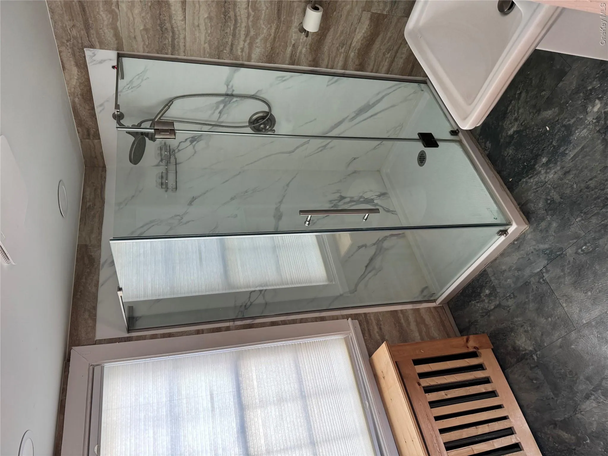 61 Delafield Street, Poughkeepsie, NY, 3 Bedrooms Bedrooms, 5 Rooms Rooms,1 BathroomBathrooms,Residential Lease,For Rent,Delafield,0,986054 61 Delafield Street, Poughkeepsie, NY, 3 Bedrooms Bedrooms, 5 Rooms Rooms,1 BathroomBathrooms,Residential Lease,For Rent,Delafield,0,986054