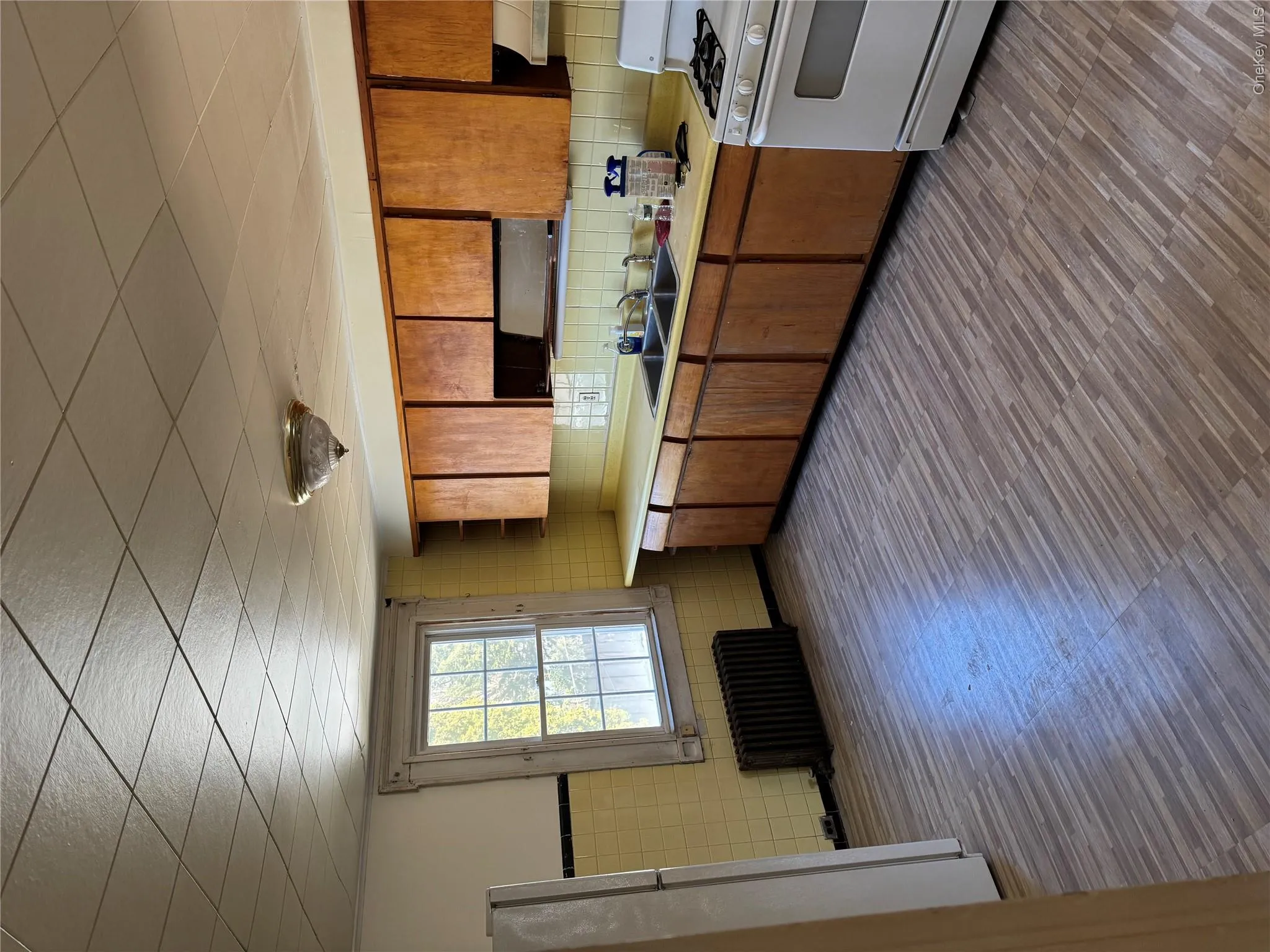 61 Delafield Street, Poughkeepsie, NY, 3 Bedrooms Bedrooms, 5 Rooms Rooms,1 BathroomBathrooms,Residential Lease,For Rent,Delafield,0,986054 61 Delafield Street, Poughkeepsie, NY, 3 Bedrooms Bedrooms, 5 Rooms Rooms,1 BathroomBathrooms,Residential Lease,For Rent,Delafield,0,986054