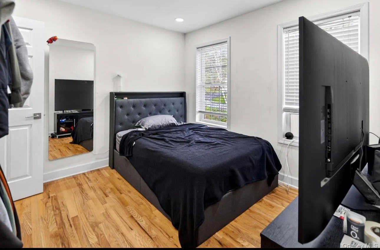 2nd Bedroom 2nd Bedroom