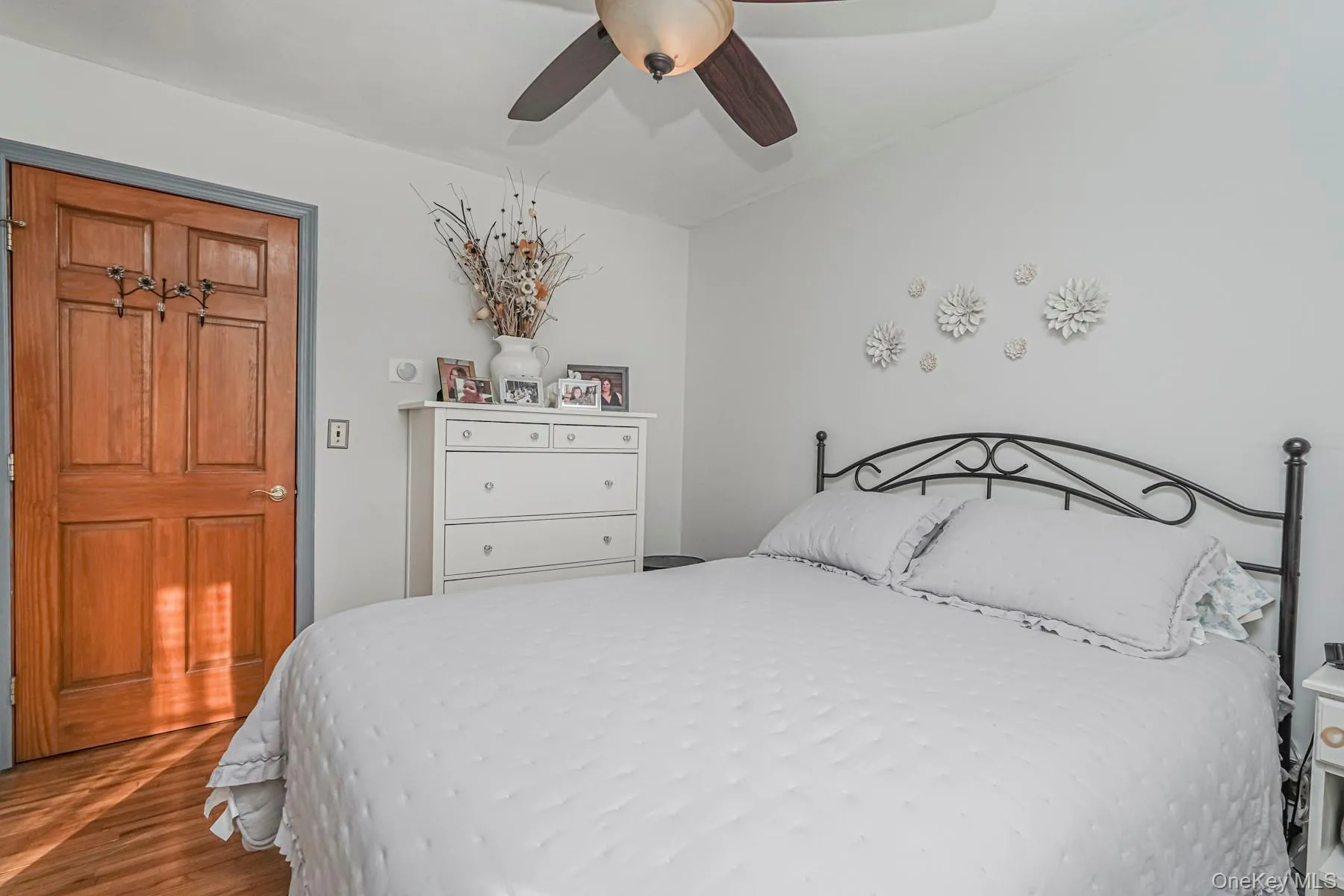 317 Darlington Avenue, New York, NY, 4 Bedrooms Bedrooms, 9 Rooms Rooms,1 BathroomBathrooms,Residential Lease,For Rent,Darlington,0,986061 317 Darlington Avenue, New York, NY, 4 Bedrooms Bedrooms, 9 Rooms Rooms,1 BathroomBathrooms,Residential Lease,For Rent,Darlington,0,986061
