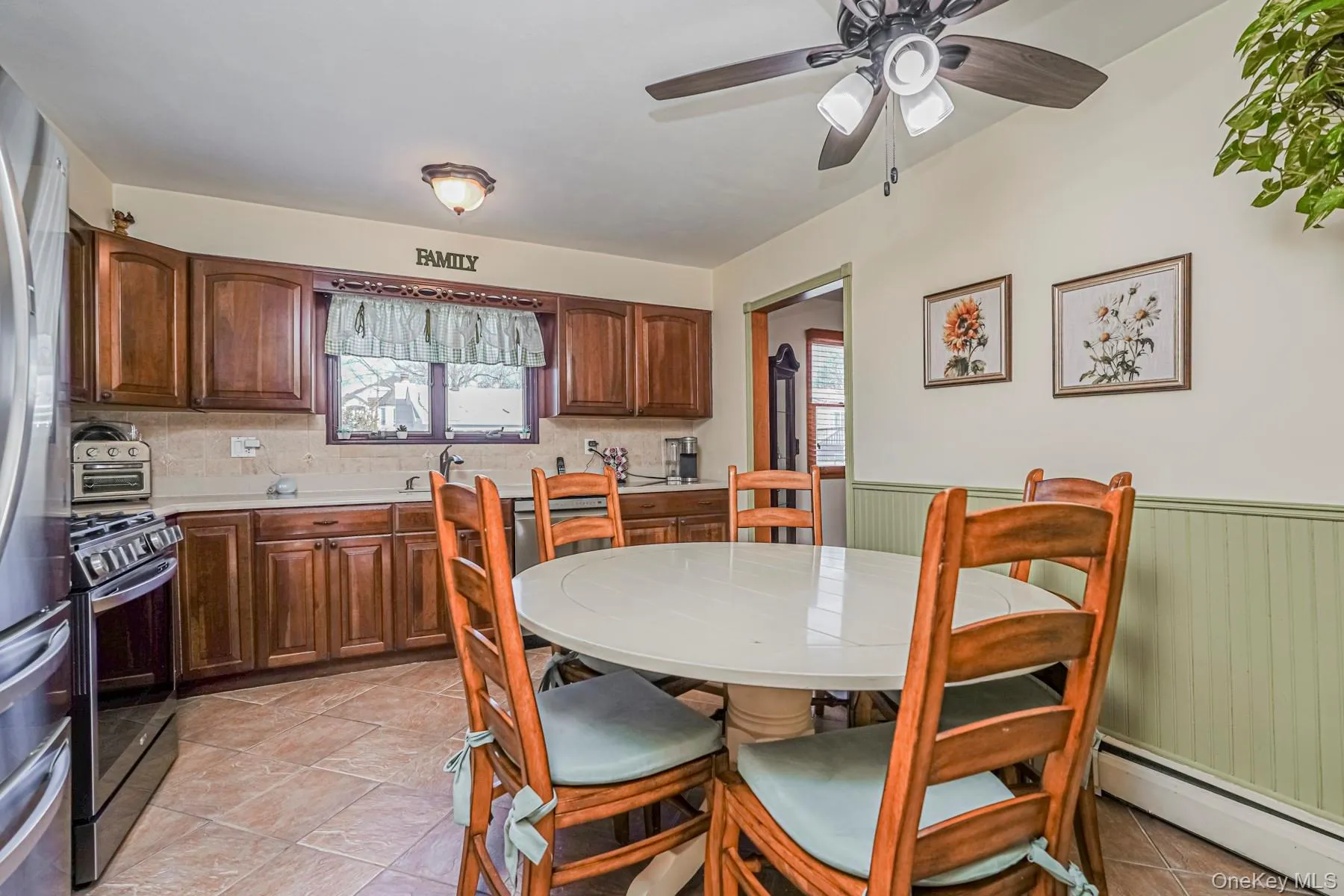 317 Darlington Avenue, New York, NY, 4 Bedrooms Bedrooms, 9 Rooms Rooms,1 BathroomBathrooms,Residential Lease,For Rent,Darlington,0,986061 317 Darlington Avenue, New York, NY, 4 Bedrooms Bedrooms, 9 Rooms Rooms,1 BathroomBathrooms,Residential Lease,For Rent,Darlington,0,986061