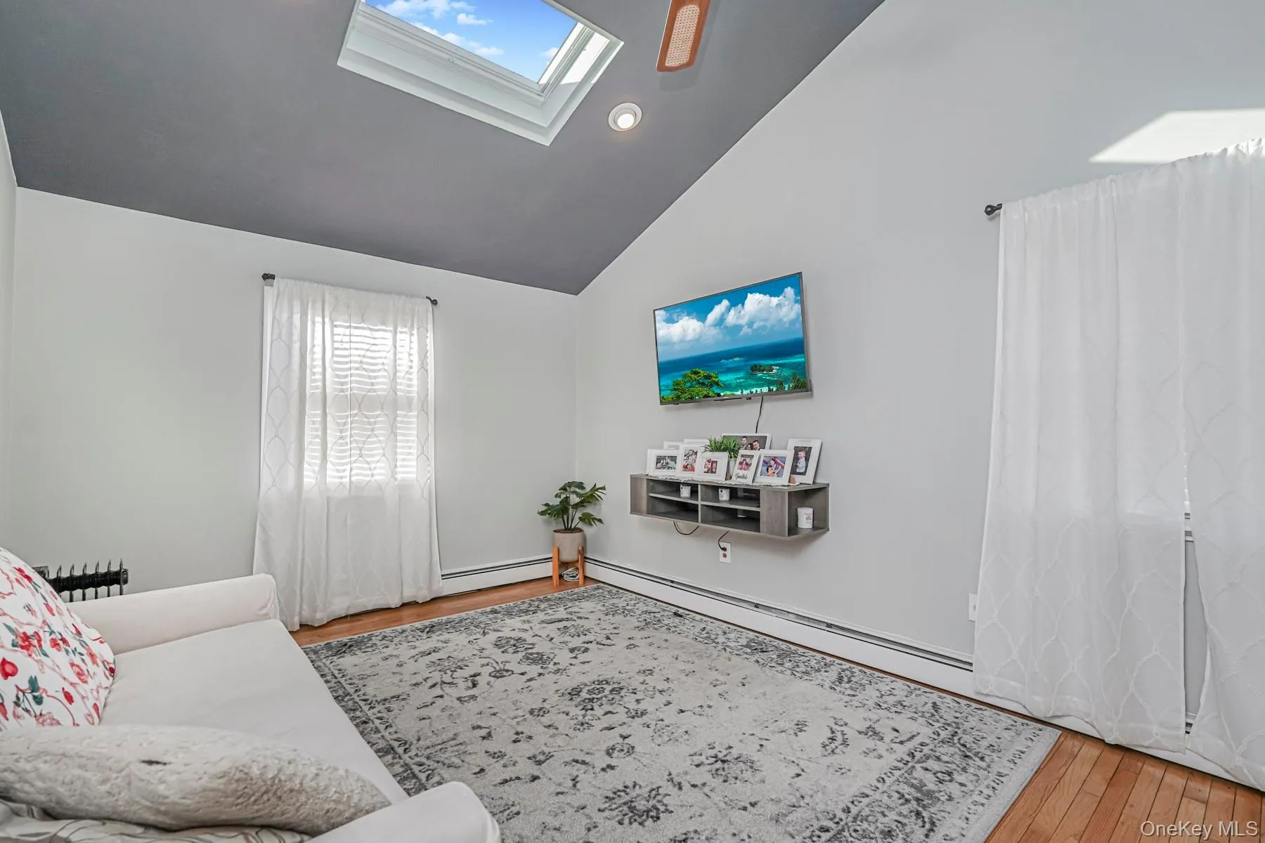 317 Darlington Avenue, New York, NY, 4 Bedrooms Bedrooms, 9 Rooms Rooms,1 BathroomBathrooms,Residential Lease,For Rent,Darlington,0,986061 317 Darlington Avenue, New York, NY, 4 Bedrooms Bedrooms, 9 Rooms Rooms,1 BathroomBathrooms,Residential Lease,For Rent,Darlington,0,986061