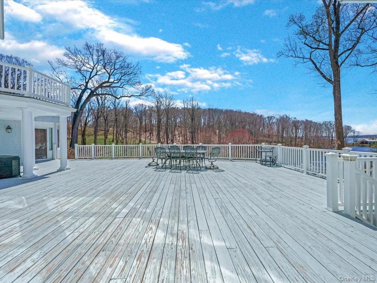 19 Mallard Drive, Huntington, NY, 6 Bedrooms Bedrooms, 14 Rooms Rooms,6 BathroomsBathrooms,Residential,For Rent,Mallard,0,986062 19 Mallard Drive, Huntington, NY, 6 Bedrooms Bedrooms, 14 Rooms Rooms,6 BathroomsBathrooms,Residential,For Rent,Mallard,0,986062