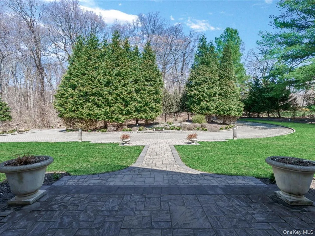 19 Mallard Drive, Huntington, NY, 6 Bedrooms Bedrooms, 14 Rooms Rooms,6 BathroomsBathrooms,Residential,For Rent,Mallard,0,986062 19 Mallard Drive, Huntington, NY, 6 Bedrooms Bedrooms, 14 Rooms Rooms,6 BathroomsBathrooms,Residential,For Rent,Mallard,0,986062