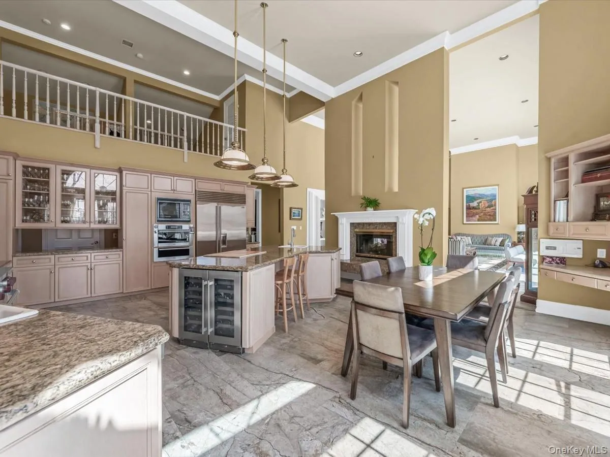 19 Mallard Drive, Huntington, NY, 6 Bedrooms Bedrooms, 14 Rooms Rooms,6 BathroomsBathrooms,Residential,For Rent,Mallard,0,986062 19 Mallard Drive, Huntington, NY, 6 Bedrooms Bedrooms, 14 Rooms Rooms,6 BathroomsBathrooms,Residential,For Rent,Mallard,0,986062