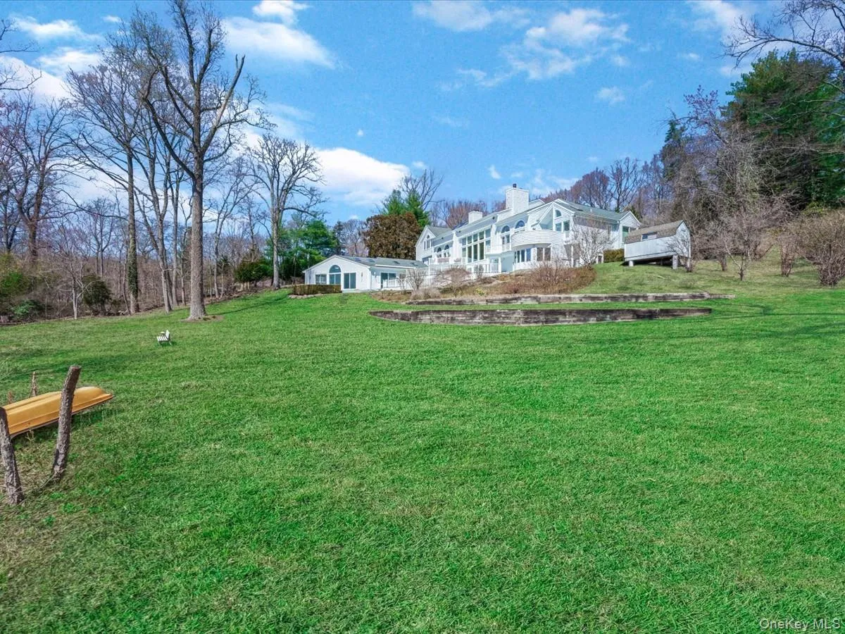 19 Mallard Drive, Huntington, NY, 6 Bedrooms Bedrooms, 14 Rooms Rooms,6 BathroomsBathrooms,Residential,For Rent,Mallard,0,986062 19 Mallard Drive, Huntington, NY, 6 Bedrooms Bedrooms, 14 Rooms Rooms,6 BathroomsBathrooms,Residential,For Rent,Mallard,0,986062