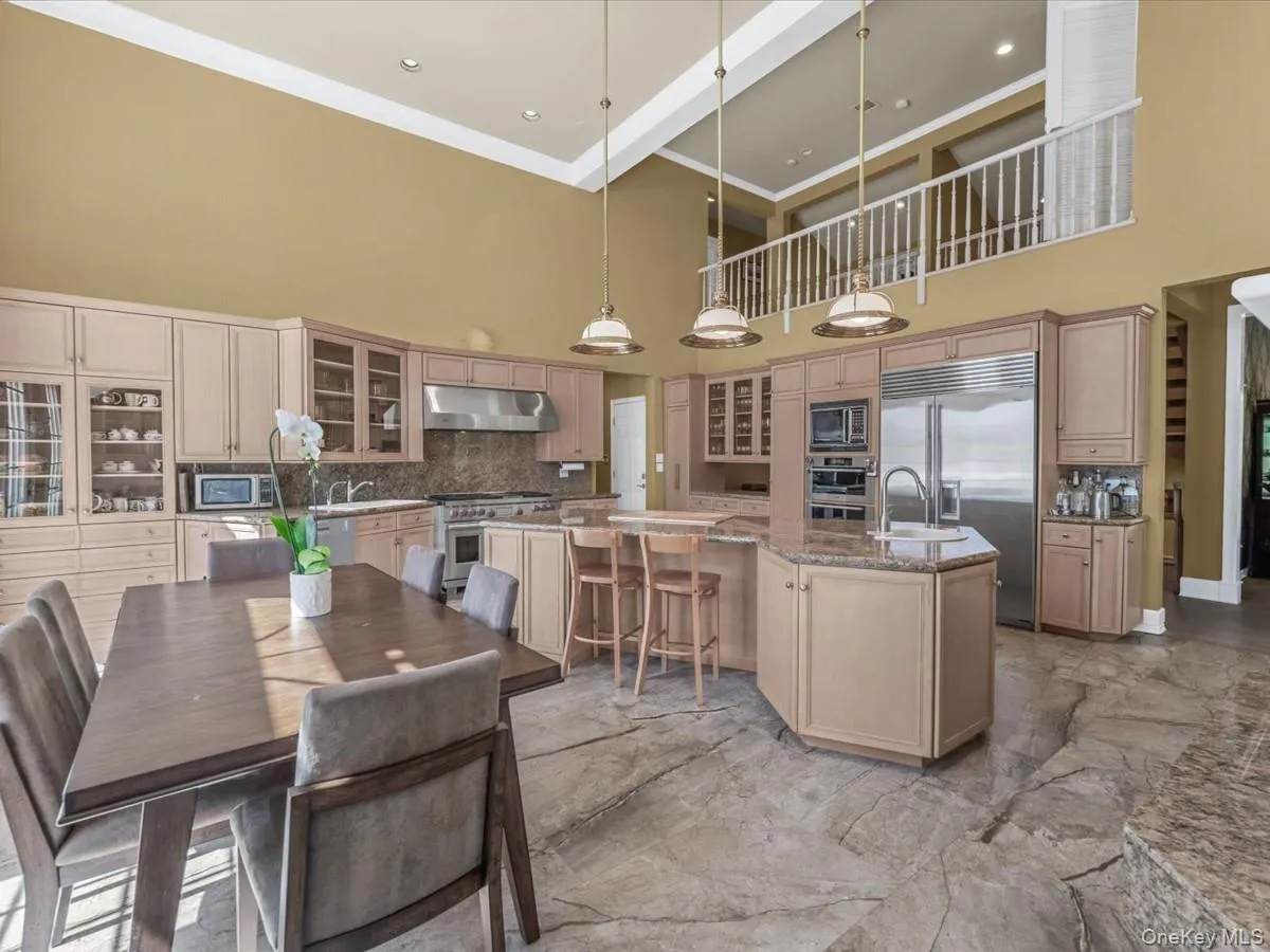 19 Mallard Drive, Huntington, NY, 6 Bedrooms Bedrooms, 14 Rooms Rooms,6 BathroomsBathrooms,Residential,For Rent,Mallard,0,986062 19 Mallard Drive, Huntington, NY, 6 Bedrooms Bedrooms, 14 Rooms Rooms,6 BathroomsBathrooms,Residential,For Rent,Mallard,0,986062