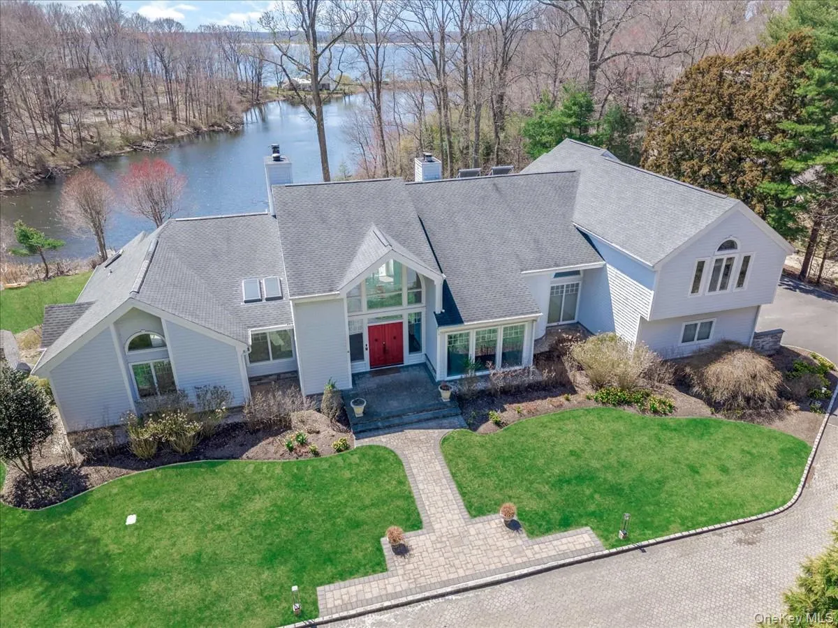 19 Mallard Drive, Huntington, NY, 6 Bedrooms Bedrooms, 14 Rooms Rooms,6 BathroomsBathrooms,Residential,For Rent,Mallard,0,986062 19 Mallard Drive, Huntington, NY, 6 Bedrooms Bedrooms, 14 Rooms Rooms,6 BathroomsBathrooms,Residential,For Rent,Mallard,0,986062