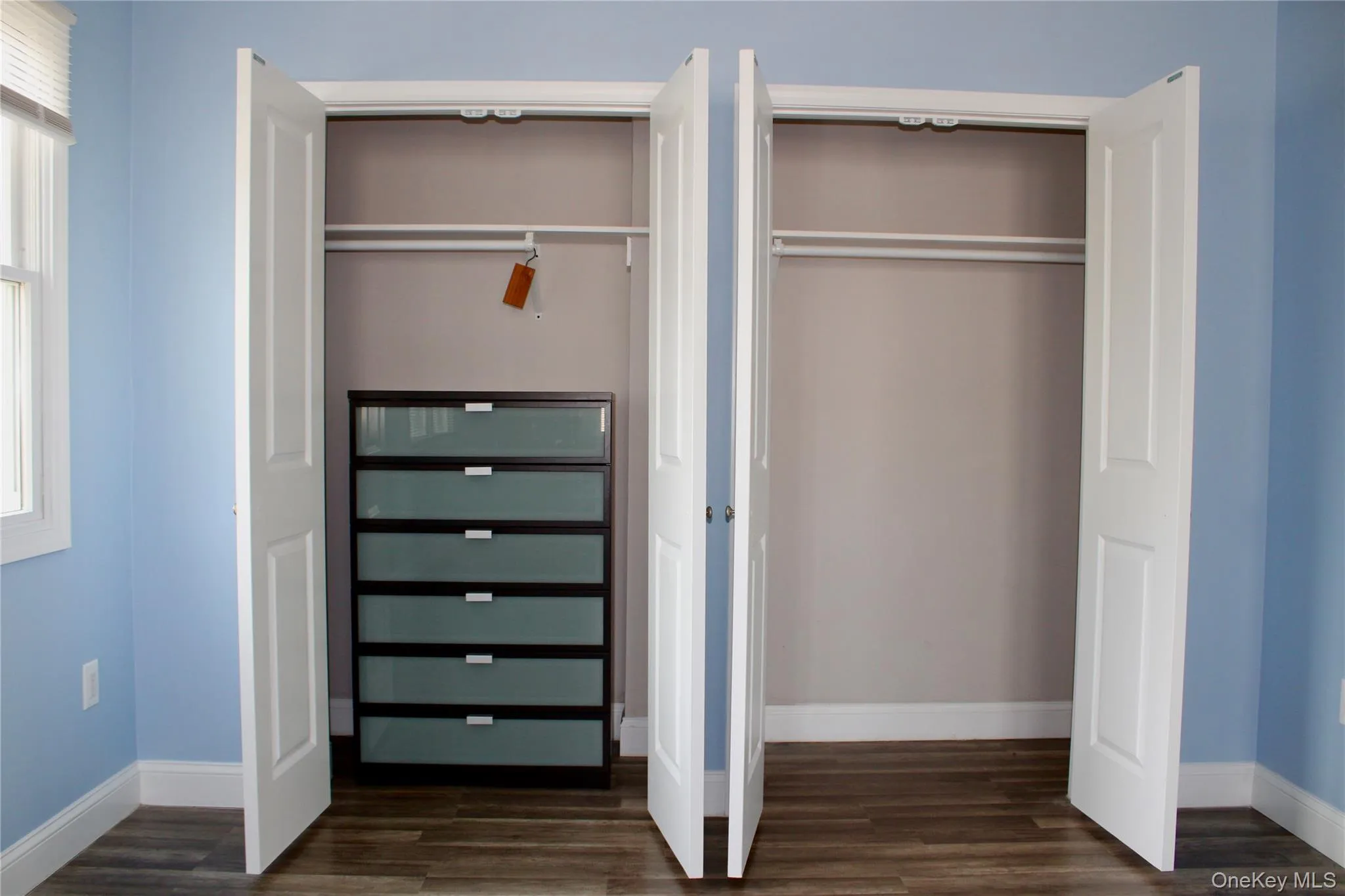 2 Lafayette Drive, Brookhaven, NY, 3 Bedrooms Bedrooms, 8 Rooms Rooms,1 BathroomBathrooms,Residential Lease,For Rent,Lafayette,0,986075 2 Lafayette Drive, Brookhaven, NY, 3 Bedrooms Bedrooms, 8 Rooms Rooms,1 BathroomBathrooms,Residential Lease,For Rent,Lafayette,0,986075