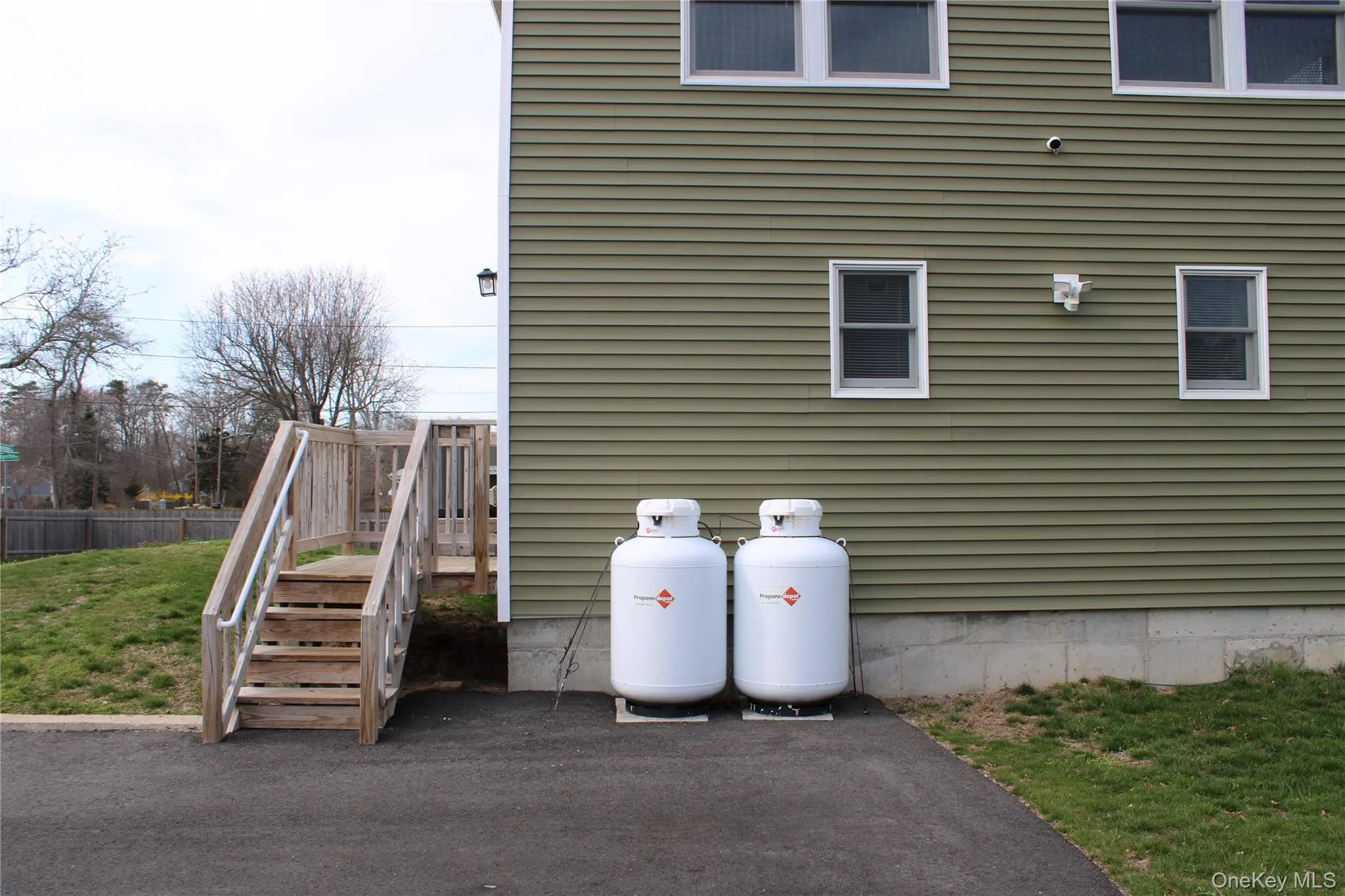 2 Lafayette Drive, Brookhaven, NY, 3 Bedrooms Bedrooms, 8 Rooms Rooms,1 BathroomBathrooms,Residential Lease,For Rent,Lafayette,0,986075 2 Lafayette Drive, Brookhaven, NY, 3 Bedrooms Bedrooms, 8 Rooms Rooms,1 BathroomBathrooms,Residential Lease,For Rent,Lafayette,0,986075