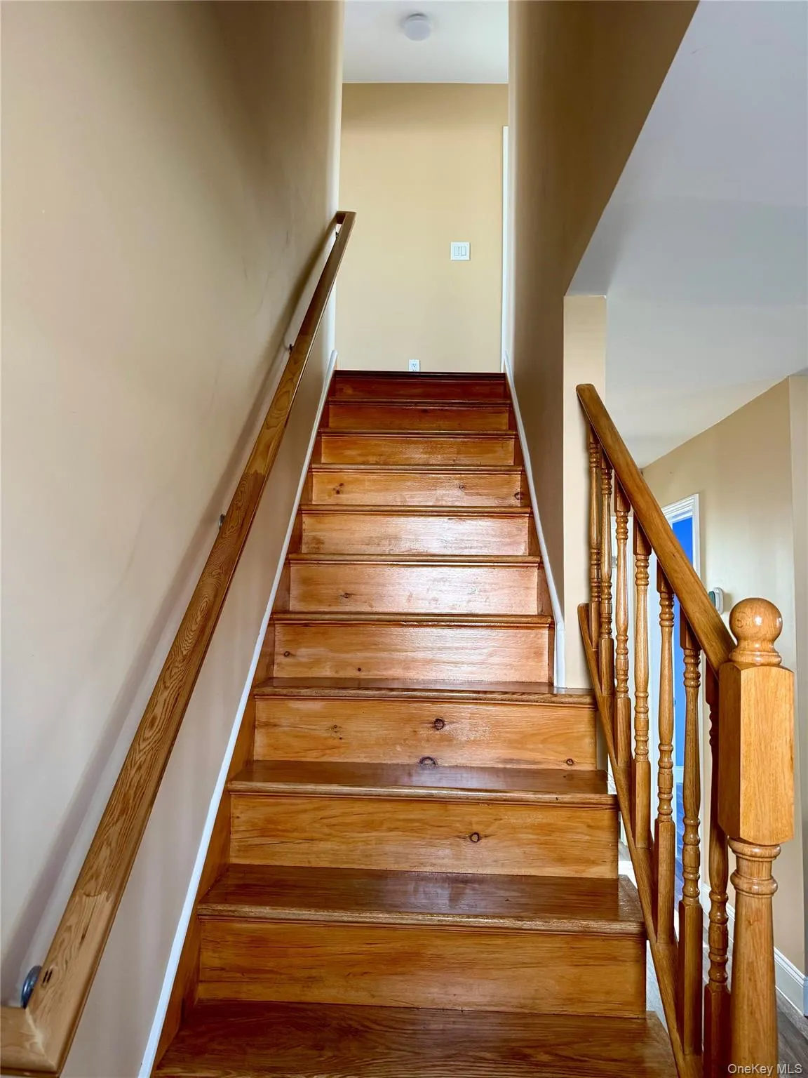 2 Lafayette Drive, Brookhaven, NY, 3 Bedrooms Bedrooms, 8 Rooms Rooms,1 BathroomBathrooms,Residential Lease,For Rent,Lafayette,0,986075 2 Lafayette Drive, Brookhaven, NY, 3 Bedrooms Bedrooms, 8 Rooms Rooms,1 BathroomBathrooms,Residential Lease,For Rent,Lafayette,0,986075