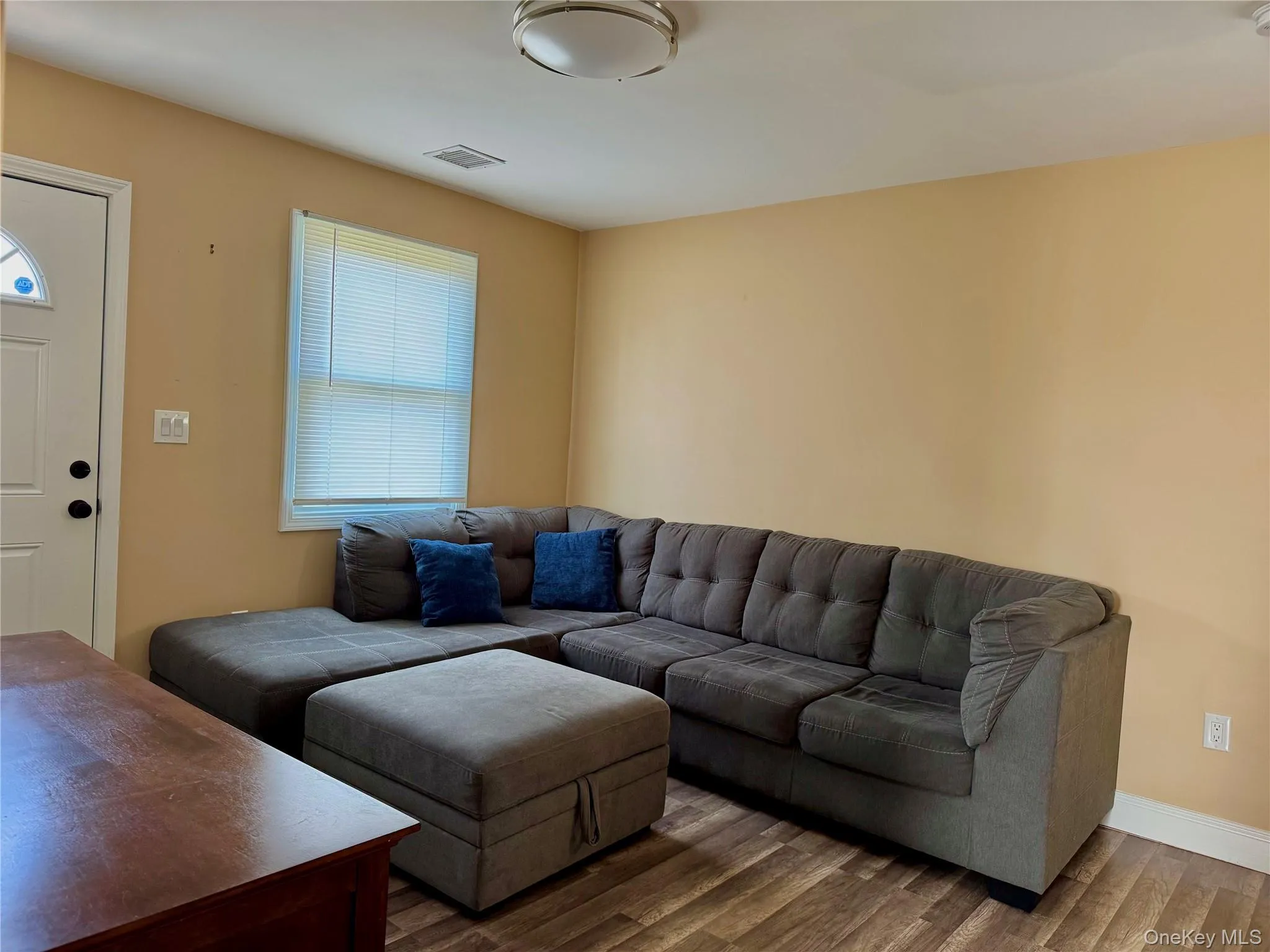 2 Lafayette Drive, Brookhaven, NY, 3 Bedrooms Bedrooms, 8 Rooms Rooms,1 BathroomBathrooms,Residential Lease,For Rent,Lafayette,0,986075 2 Lafayette Drive, Brookhaven, NY, 3 Bedrooms Bedrooms, 8 Rooms Rooms,1 BathroomBathrooms,Residential Lease,For Rent,Lafayette,0,986075