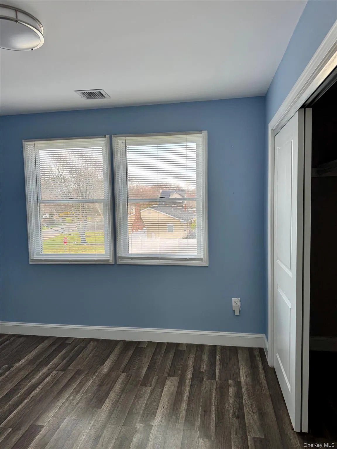 2 Lafayette Drive, Brookhaven, NY, 3 Bedrooms Bedrooms, 8 Rooms Rooms,1 BathroomBathrooms,Residential Lease,For Rent,Lafayette,0,986075 2 Lafayette Drive, Brookhaven, NY, 3 Bedrooms Bedrooms, 8 Rooms Rooms,1 BathroomBathrooms,Residential Lease,For Rent,Lafayette,0,986075