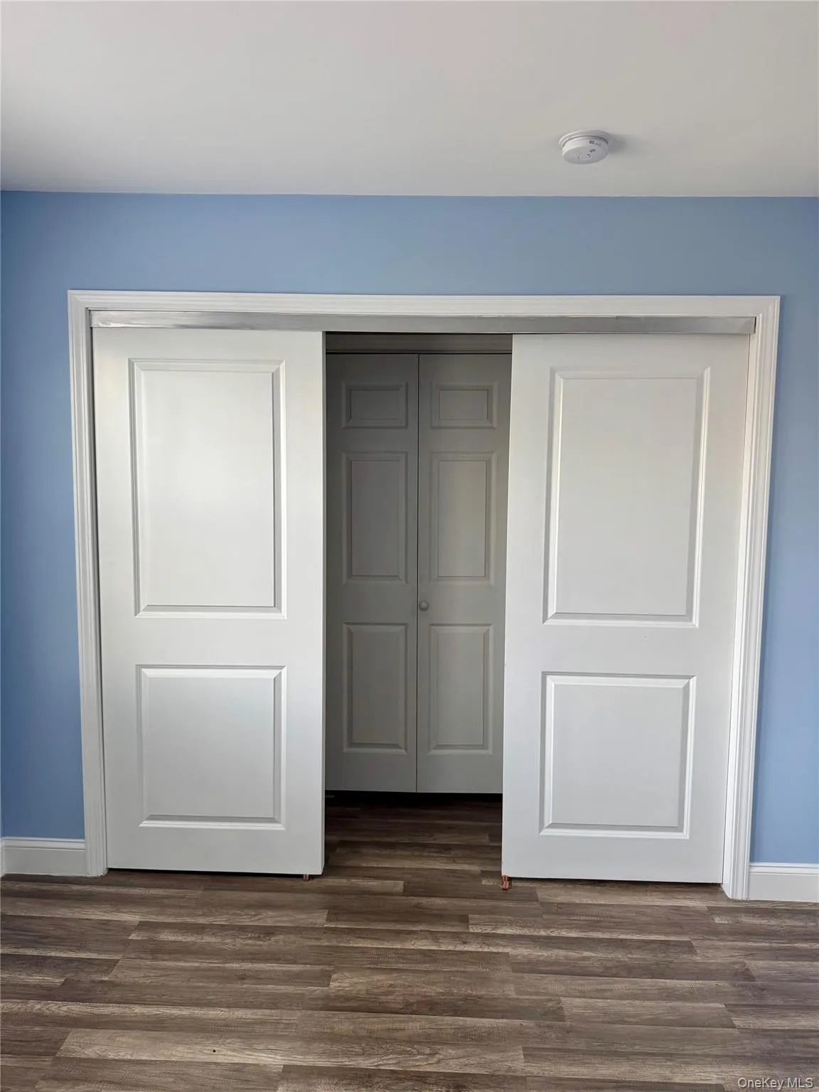 2 Lafayette Drive, Brookhaven, NY, 3 Bedrooms Bedrooms, 8 Rooms Rooms,1 BathroomBathrooms,Residential Lease,For Rent,Lafayette,0,986075 2 Lafayette Drive, Brookhaven, NY, 3 Bedrooms Bedrooms, 8 Rooms Rooms,1 BathroomBathrooms,Residential Lease,For Rent,Lafayette,0,986075