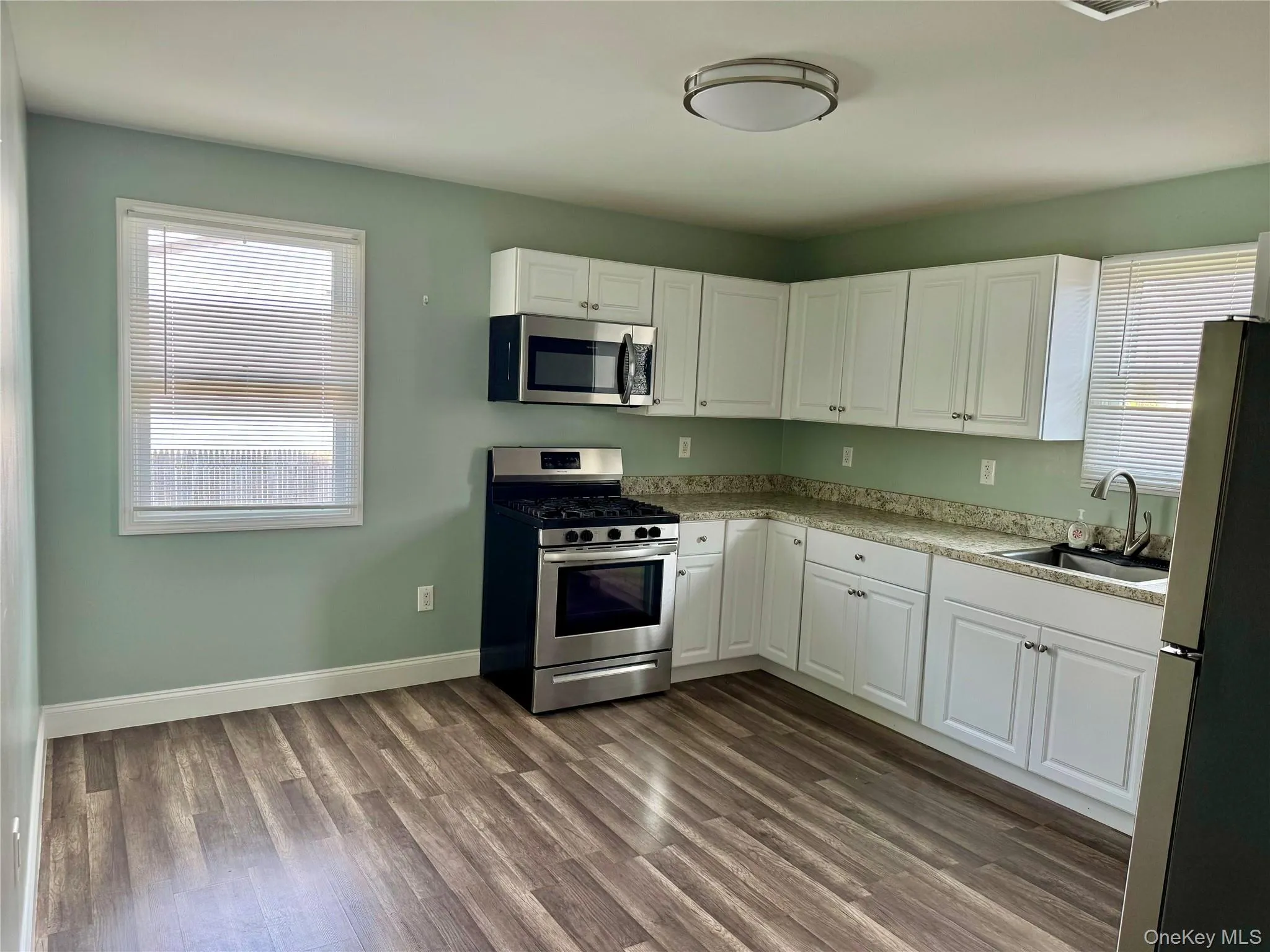 2 Lafayette Drive, Brookhaven, NY, 3 Bedrooms Bedrooms, 8 Rooms Rooms,1 BathroomBathrooms,Residential Lease,For Rent,Lafayette,0,986075 2 Lafayette Drive, Brookhaven, NY, 3 Bedrooms Bedrooms, 8 Rooms Rooms,1 BathroomBathrooms,Residential Lease,For Rent,Lafayette,0,986075