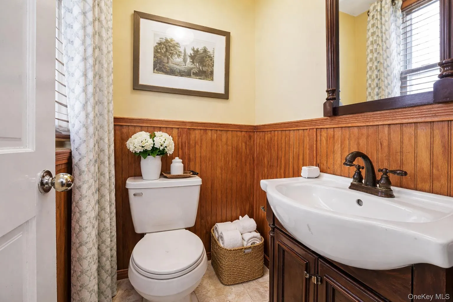 5911 Fresh Pond Road, New York, NY, 3 Bedrooms Bedrooms, 6 Rooms Rooms,2 BathroomsBathrooms,Residential,For Rent,Fresh Pond,0,986078 5911 Fresh Pond Road, New York, NY, 3 Bedrooms Bedrooms, 6 Rooms Rooms,2 BathroomsBathrooms,Residential,For Rent,Fresh Pond,0,986078