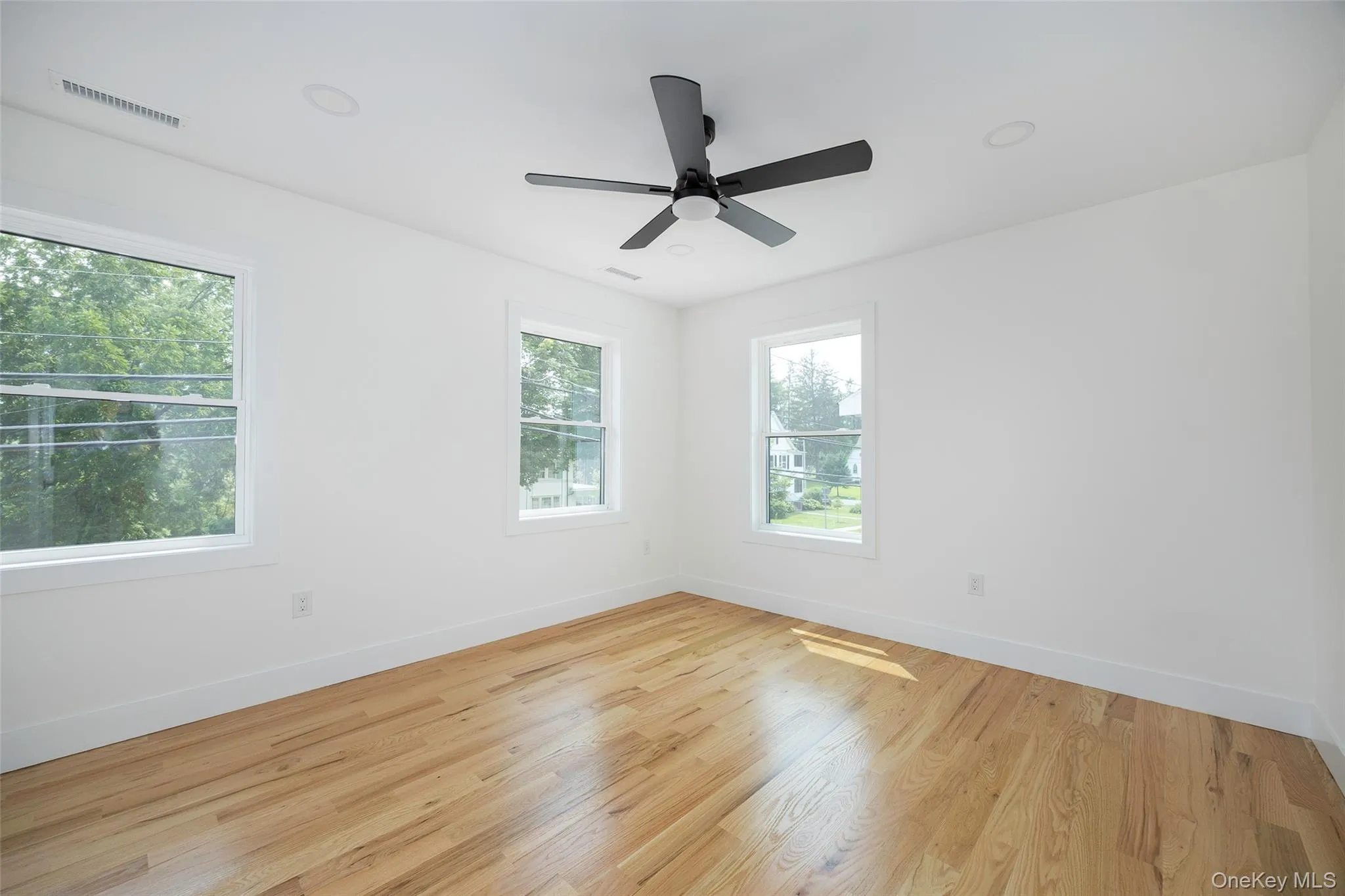 7441 Broadway, Red Hook, NY, 5 Bedrooms Bedrooms, 9 Rooms Rooms,3 BathroomsBathrooms,Residential Lease,For Rent,Broadway,0,986079 7441 Broadway, Red Hook, NY, 5 Bedrooms Bedrooms, 9 Rooms Rooms,3 BathroomsBathrooms,Residential Lease,For Rent,Broadway,0,986079