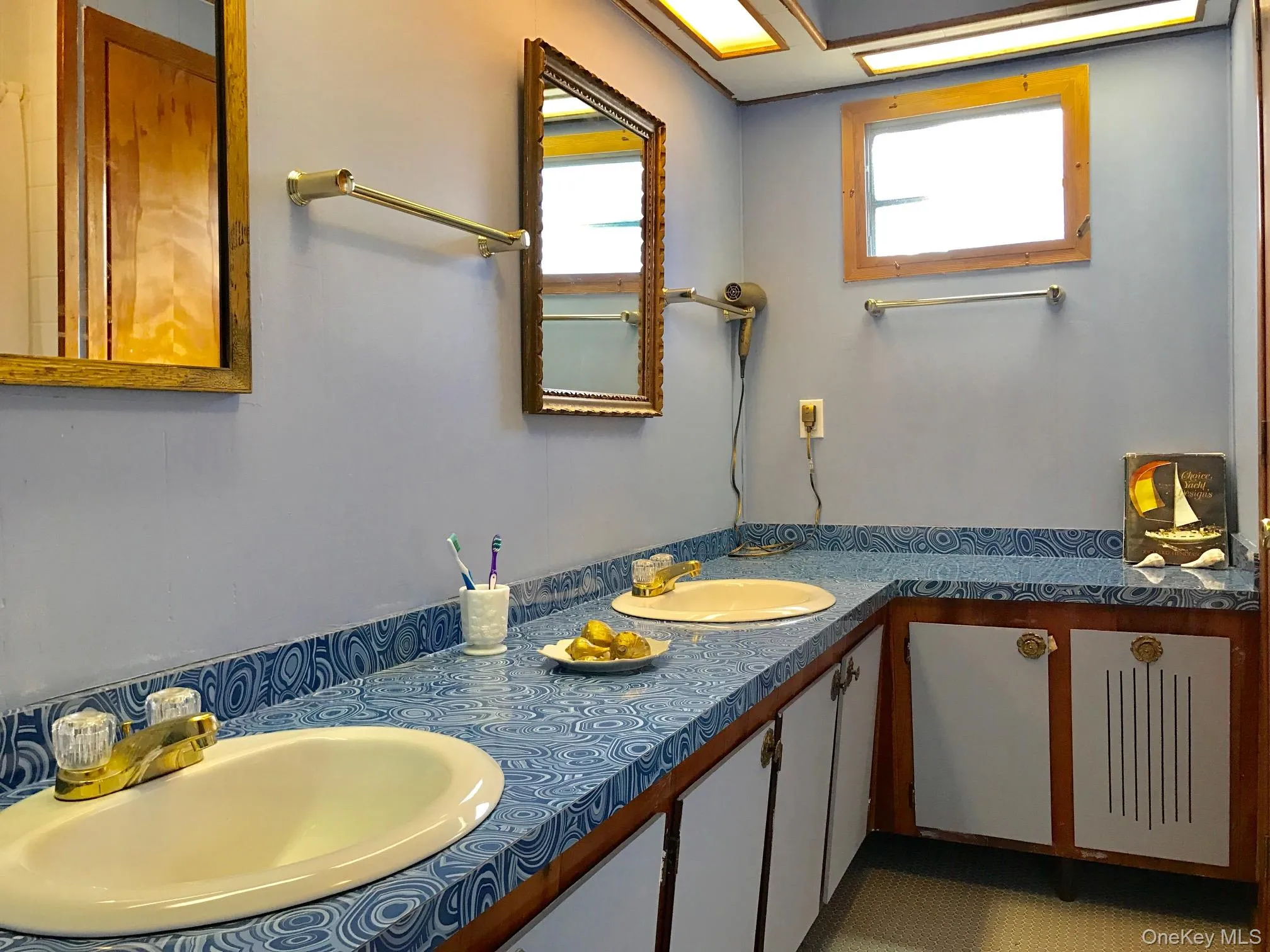 9 Johnston Road, Shelter Island, NY, 4 Bedrooms Bedrooms, 6 Rooms Rooms,2 BathroomsBathrooms,Residential Lease,For Rent,Johnston,0,986092 9 Johnston Road, Shelter Island, NY, 4 Bedrooms Bedrooms, 6 Rooms Rooms,2 BathroomsBathrooms,Residential Lease,For Rent,Johnston,0,986092