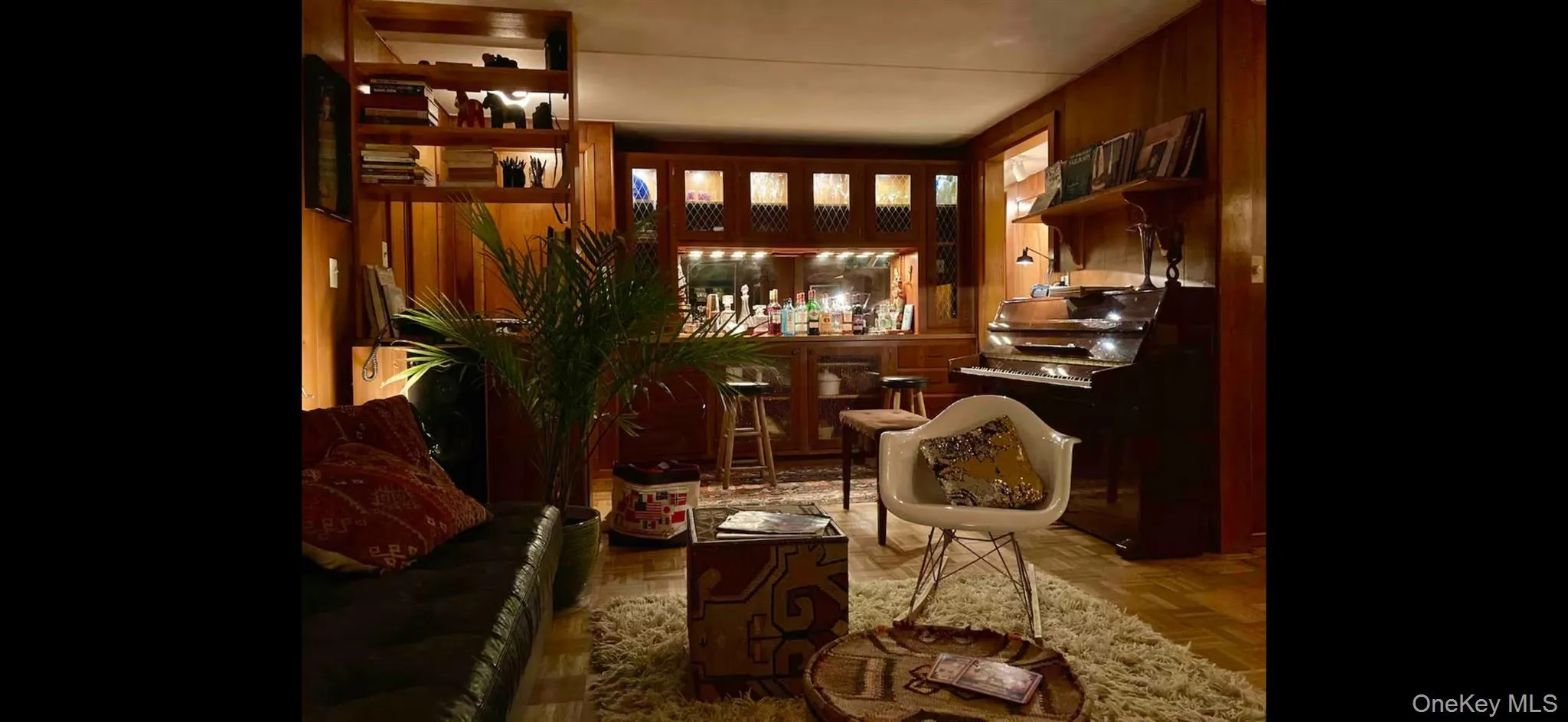 9 Johnston Road, Shelter Island, NY, 4 Bedrooms Bedrooms, 6 Rooms Rooms,2 BathroomsBathrooms,Residential Lease,For Rent,Johnston,0,986092 9 Johnston Road, Shelter Island, NY, 4 Bedrooms Bedrooms, 6 Rooms Rooms,2 BathroomsBathrooms,Residential Lease,For Rent,Johnston,0,986092