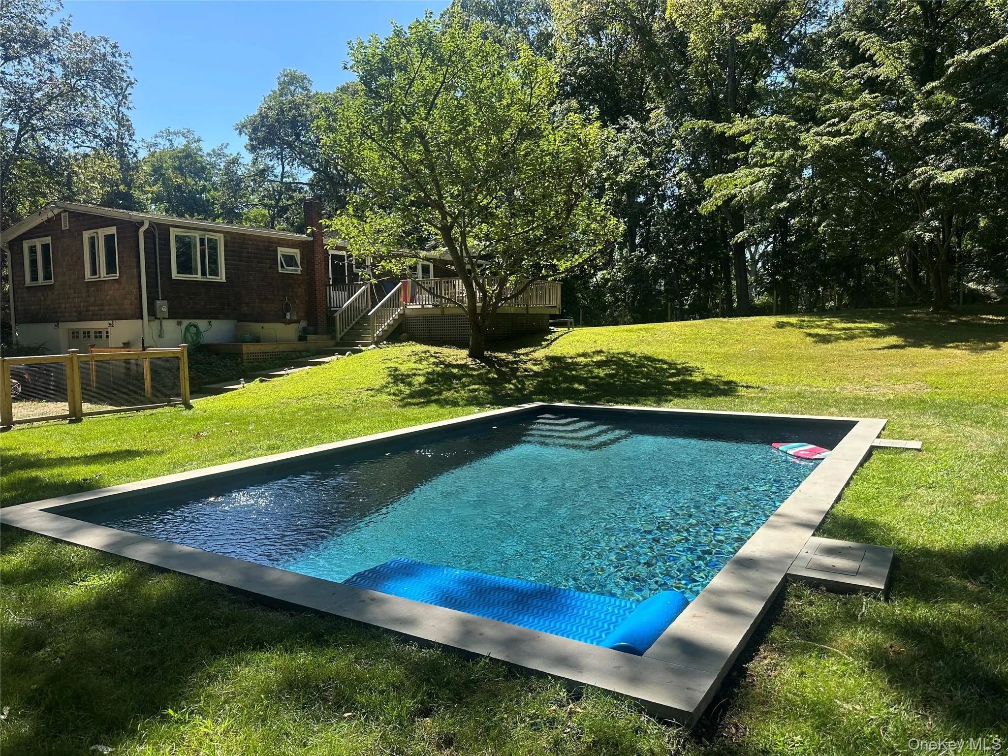 9 Johnston Road, Shelter Island, NY, 4 Bedrooms Bedrooms, 6 Rooms Rooms,2 BathroomsBathrooms,Residential Lease,For Rent,Johnston,0,986092 9 Johnston Road, Shelter Island, NY, 4 Bedrooms Bedrooms, 6 Rooms Rooms,2 BathroomsBathrooms,Residential Lease,For Rent,Johnston,0,986092