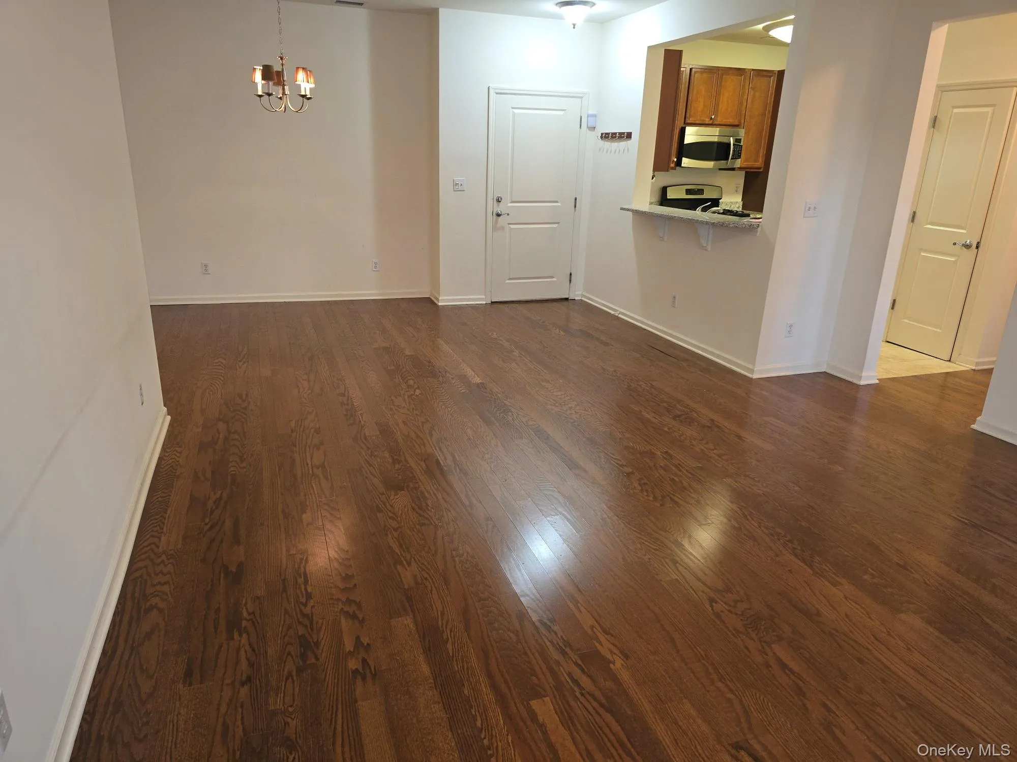 410 Westchester Avenue, Rye Town, NY, 2 Bedrooms Bedrooms, 4 Rooms Rooms,2 BathroomsBathrooms,Residential Lease,For Rent,Westchester,0,986098 410 Westchester Avenue, Rye Town, NY, 2 Bedrooms Bedrooms, 4 Rooms Rooms,2 BathroomsBathrooms,Residential Lease,For Rent,Westchester,0,986098