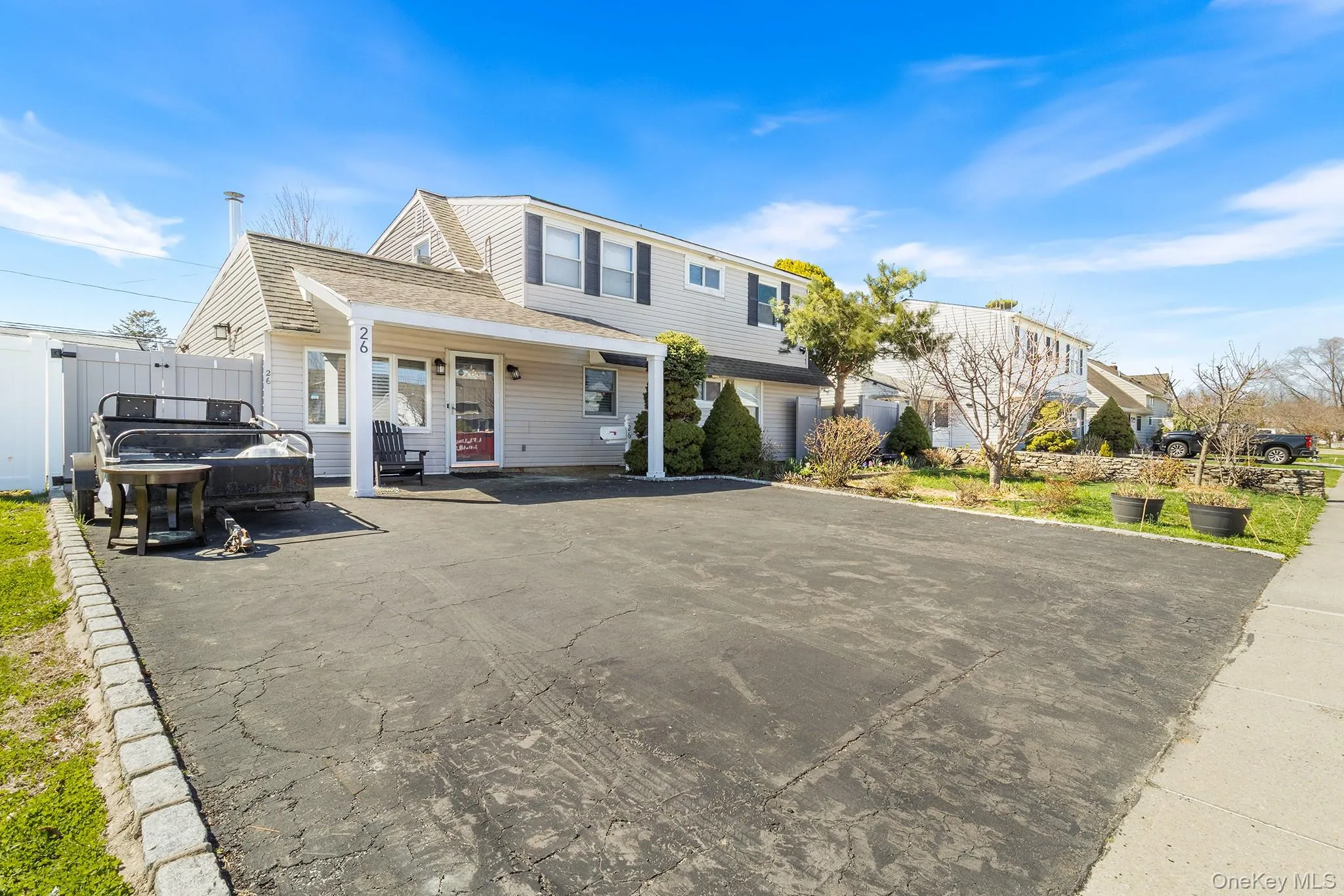 26 Picture Lane, Oyster Bay, NY, 5 Bedrooms Bedrooms, 8 Rooms Rooms,3 BathroomsBathrooms,Residential Sale,For Rent,Picture,0,986104 26 Picture Lane, Oyster Bay, NY, 5 Bedrooms Bedrooms, 8 Rooms Rooms,3 BathroomsBathrooms,Residential Sale,For Rent,Picture,0,986104