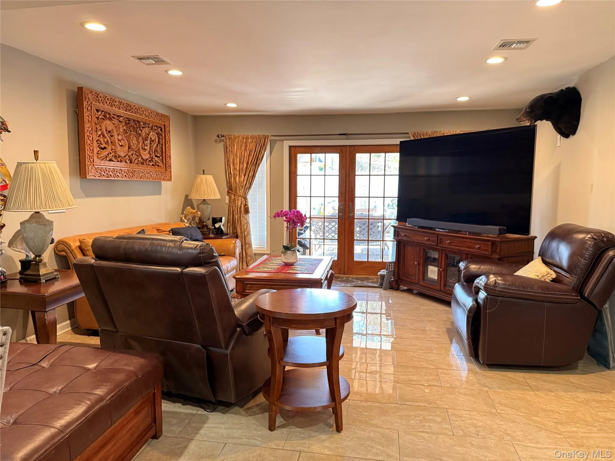 26 Picture Lane, Oyster Bay, NY, 5 Bedrooms Bedrooms, 8 Rooms Rooms,3 BathroomsBathrooms,Residential Sale,For Rent,Picture,0,986104 26 Picture Lane, Oyster Bay, NY, 5 Bedrooms Bedrooms, 8 Rooms Rooms,3 BathroomsBathrooms,Residential Sale,For Rent,Picture,0,986104