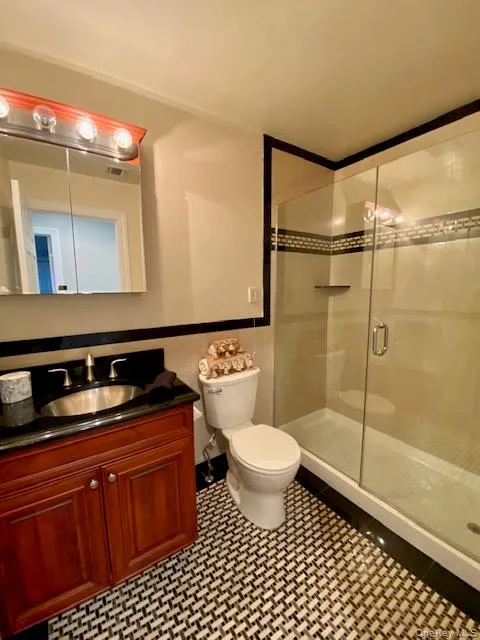 320 Adams Way, Islip, NY, 2 Bedrooms Bedrooms, 6 Rooms Rooms,2 BathroomsBathrooms,Residential Lease,For Rent,Adams,0,986112 320 Adams Way, Islip, NY, 2 Bedrooms Bedrooms, 6 Rooms Rooms,2 BathroomsBathrooms,Residential Lease,For Rent,Adams,0,986112