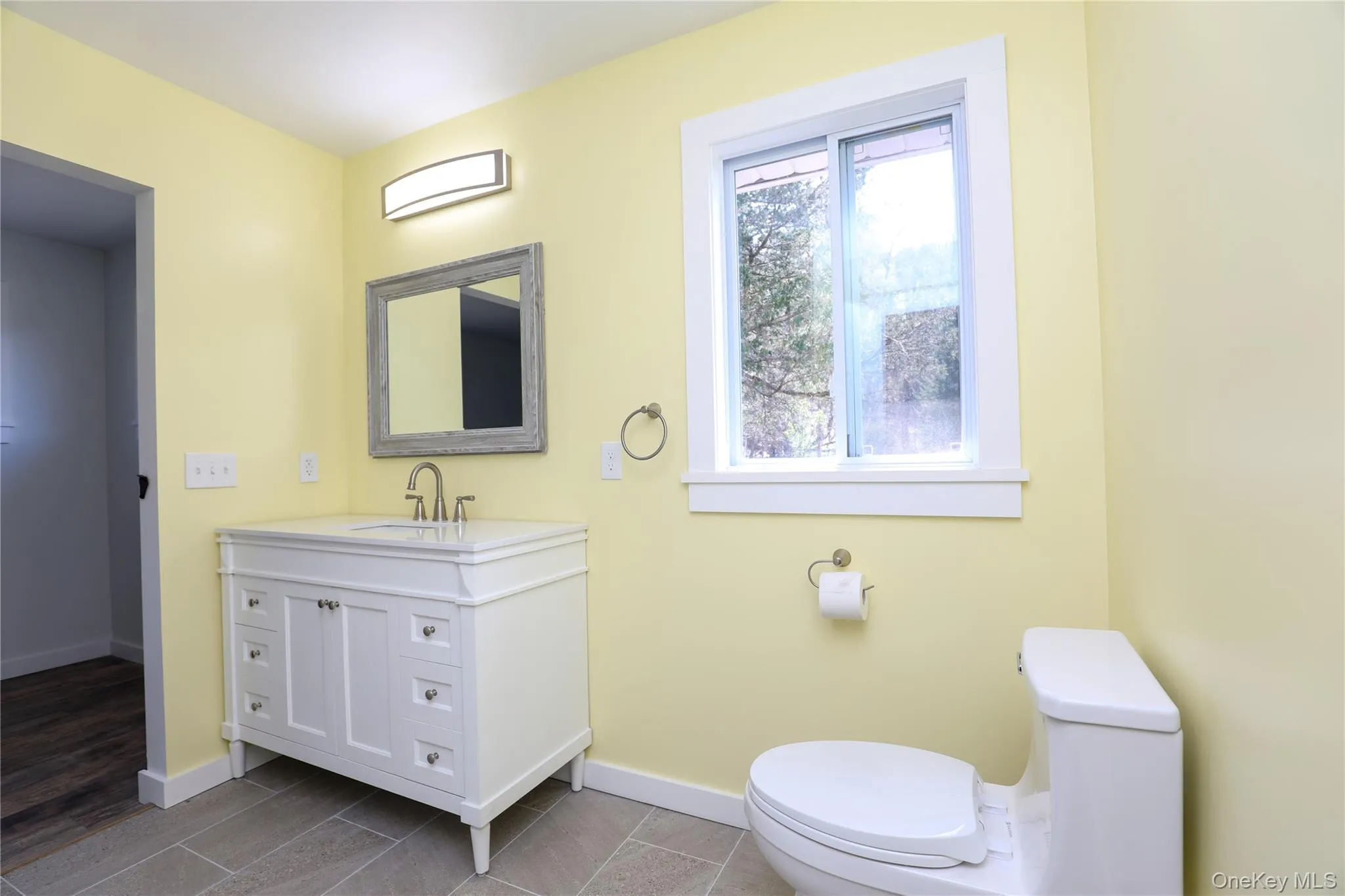 111 Zandhoek Road, Hurley, NY, 4 Bedrooms Bedrooms, 6 Rooms Rooms,2 BathroomsBathrooms,Residential Lease,For Rent,Zandhoek,0,986120 111 Zandhoek Road, Hurley, NY, 4 Bedrooms Bedrooms, 6 Rooms Rooms,2 BathroomsBathrooms,Residential Lease,For Rent,Zandhoek,0,986120